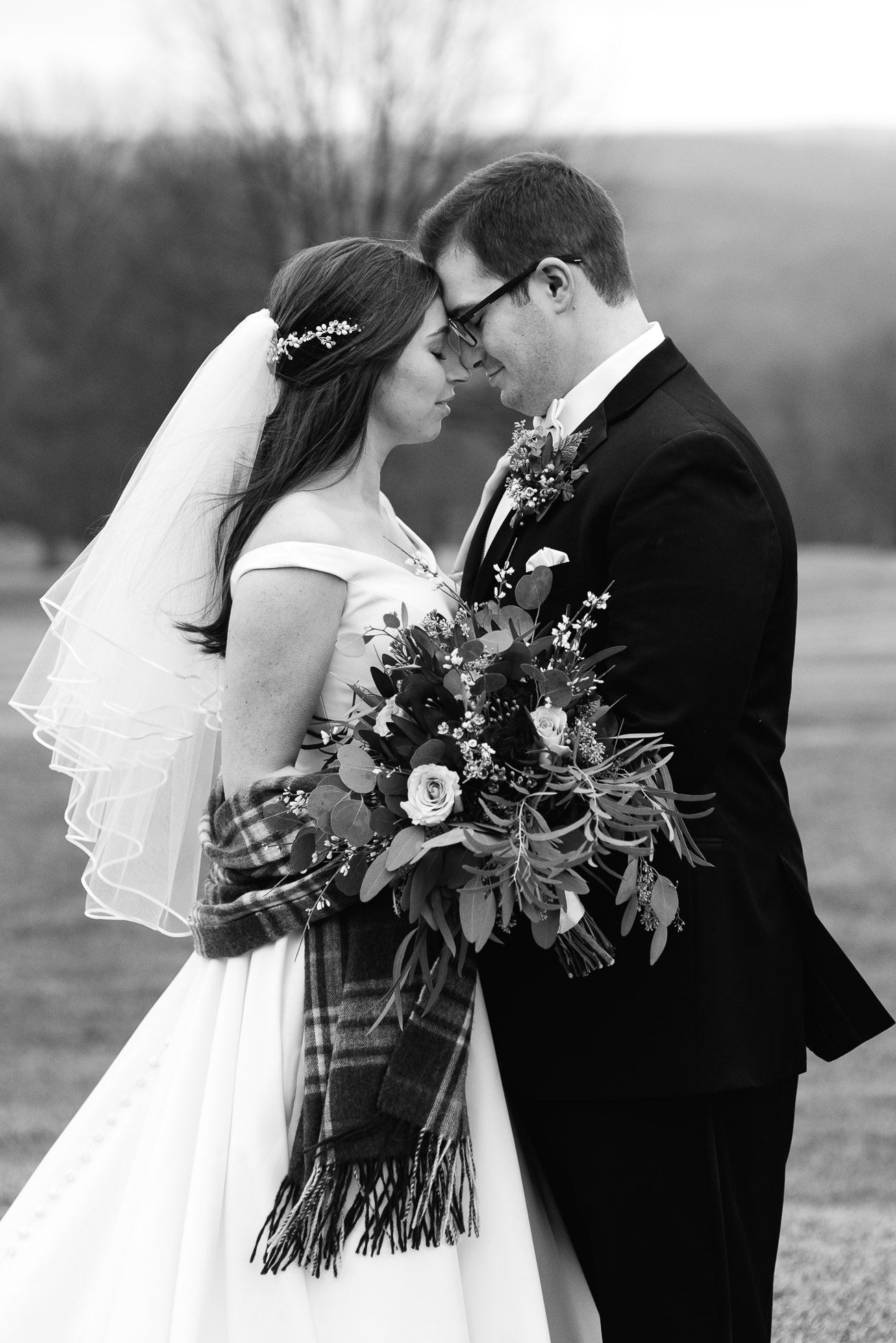 Sunnehanna Country Club Wedding  photographer, Johnstown PA Mariah Fisher-3.jpg