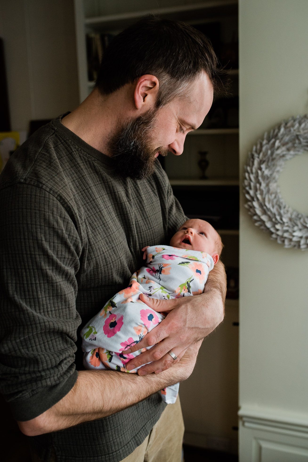 At home Lifestyle Newborn Photographer, Mariah Fisher Photography-3165.jpg