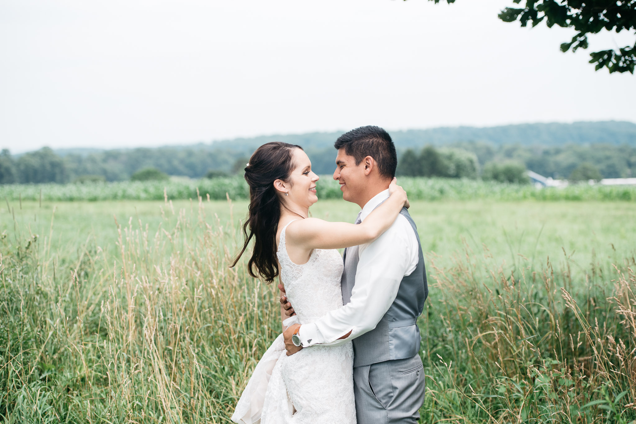 Bridal Portraits, Pittsburgh Wedding Photographer, The Event Barn at Highland Farms, Somerset PA-9482.jpg