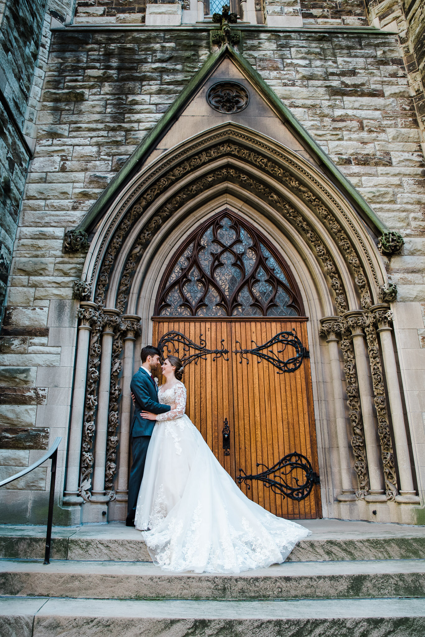 Pittsburgh Pa wedding photographer, First Presbyterian Church, bridal portraits-8926.jpg