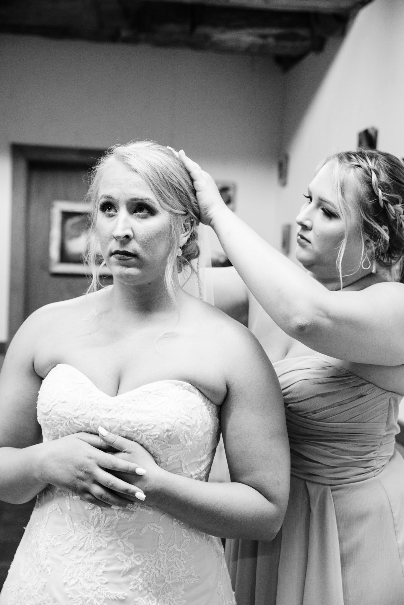 The Hayloft of PA wedding photographer, bride getting ready-5057.jpg