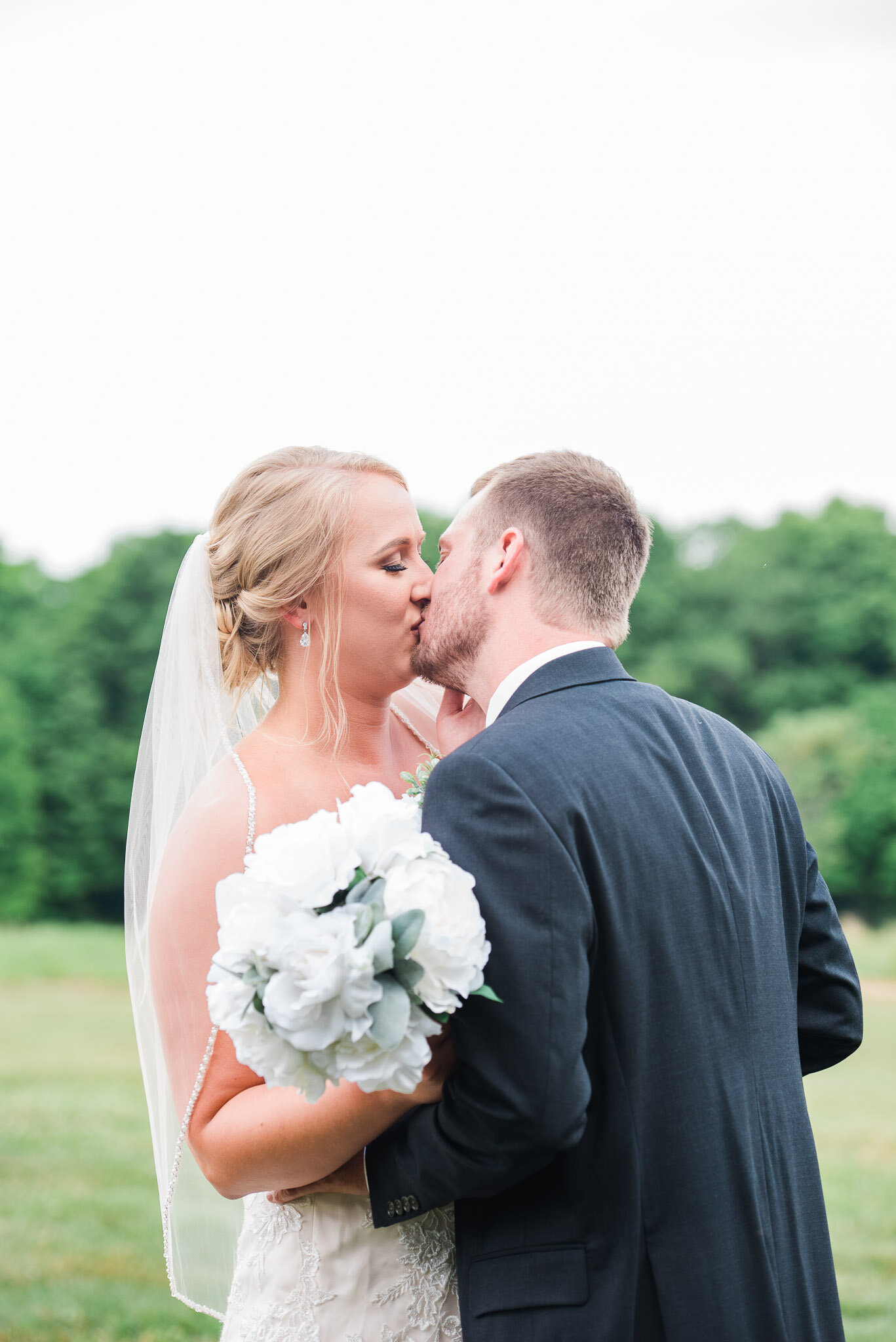 Pittsburgh PA wedding photographer, The Hayloft of PA weddings-2487.jpg