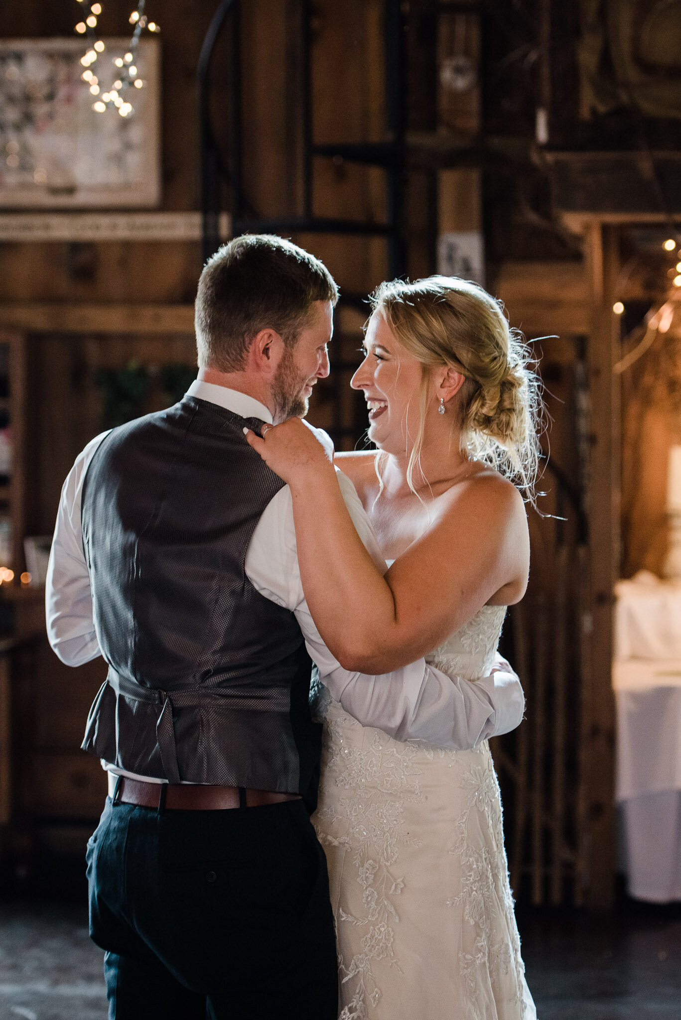 first dance Hayloft of PA, pittsburgh wedding photographer-2663.jpg