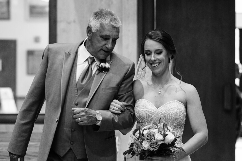 Dad Seeing Daughter, Wildwood Country Club Wedding, Pittsburgh Wedding Photographer, Mariah Fisher-5976.jpg