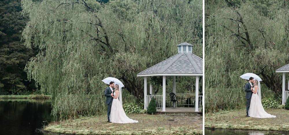 Rainy Day wedding photography, Mariah Fisher Photography Hayloft of PA.jpg