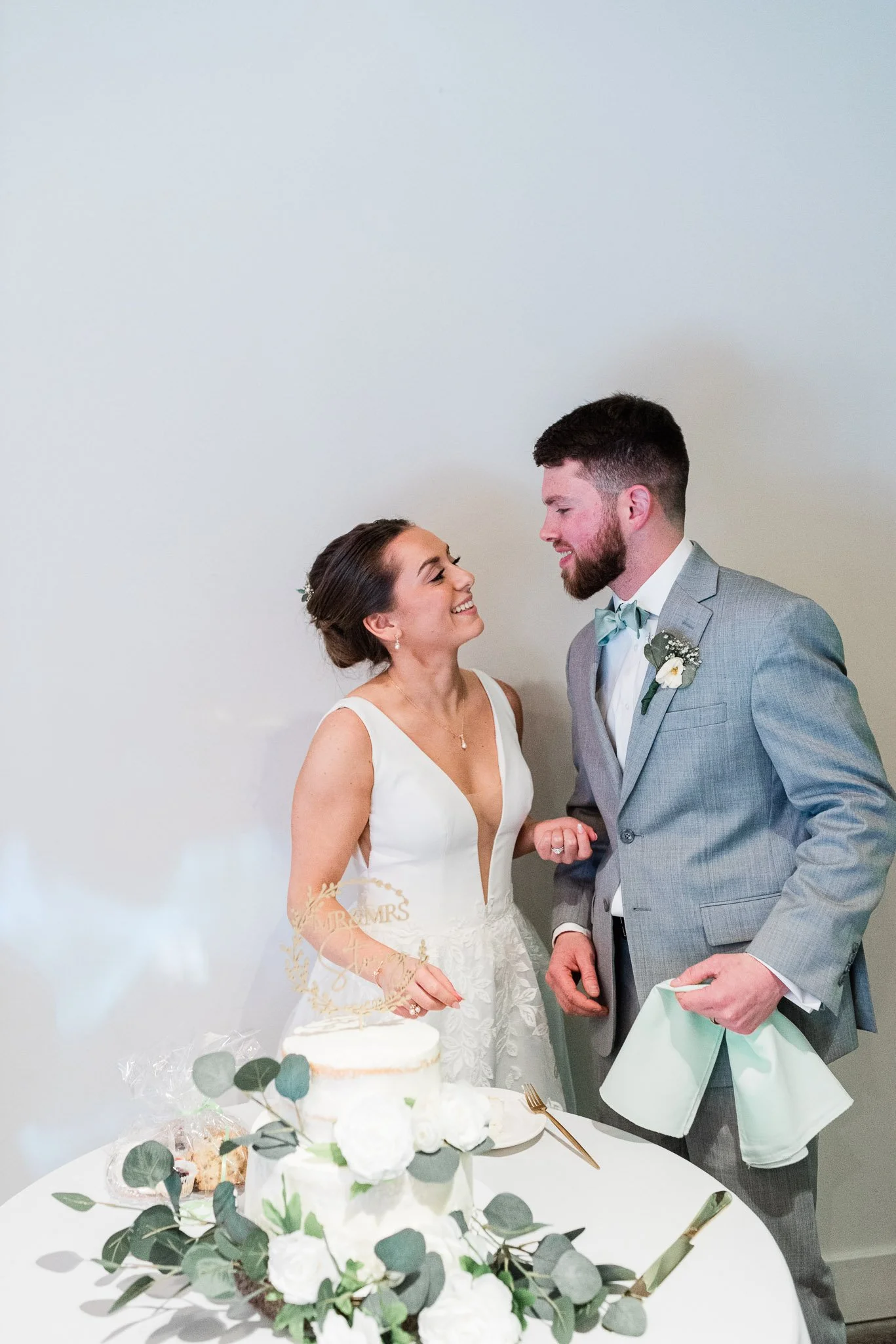 National Aviary, Pittsburgh Wedding Photography, Mariah Fisher-8815.jpg