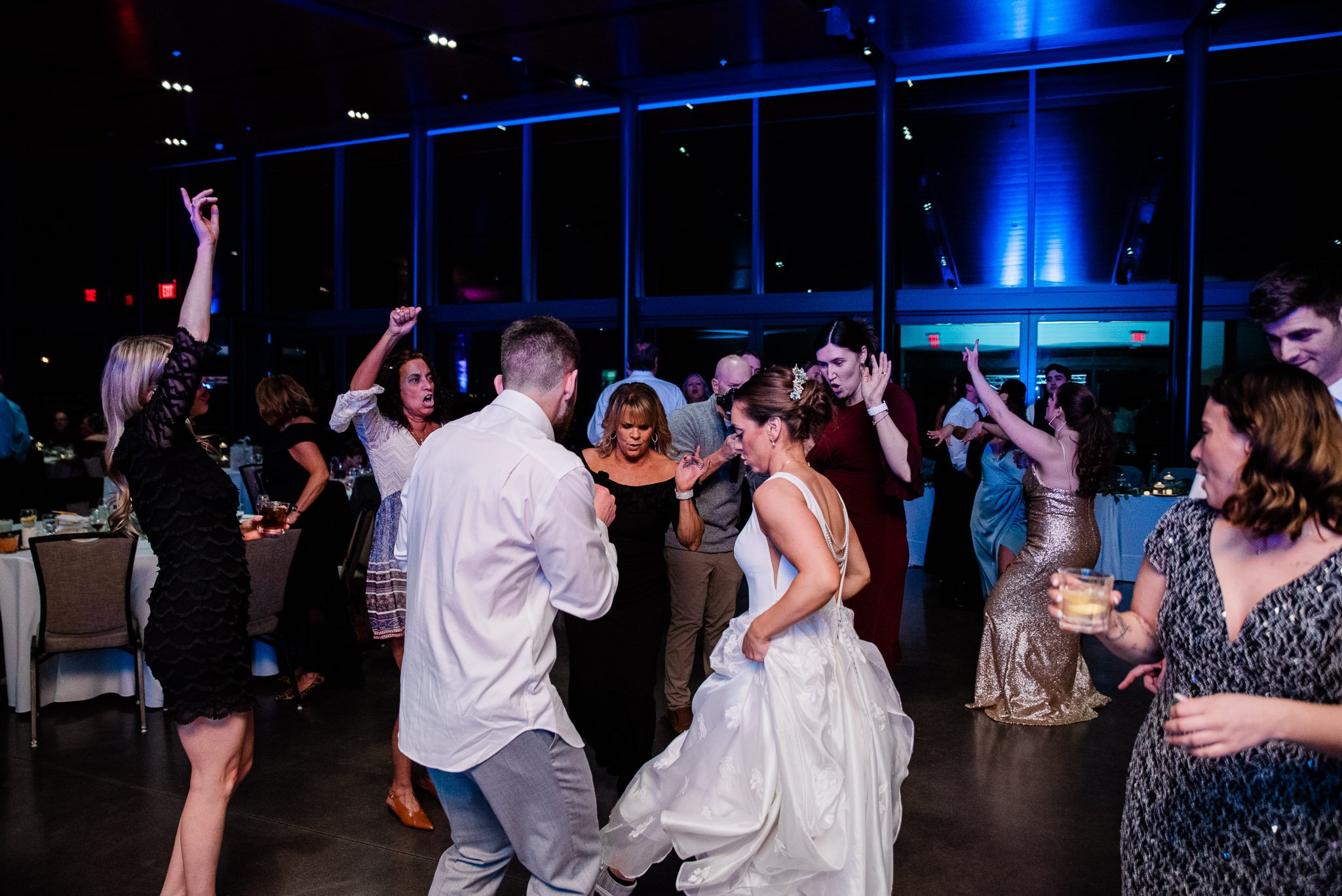 National Aviary, Wedding Reception Dance, Pittsburgh Wedding Photography, Mariah Fisher-1912.jpg