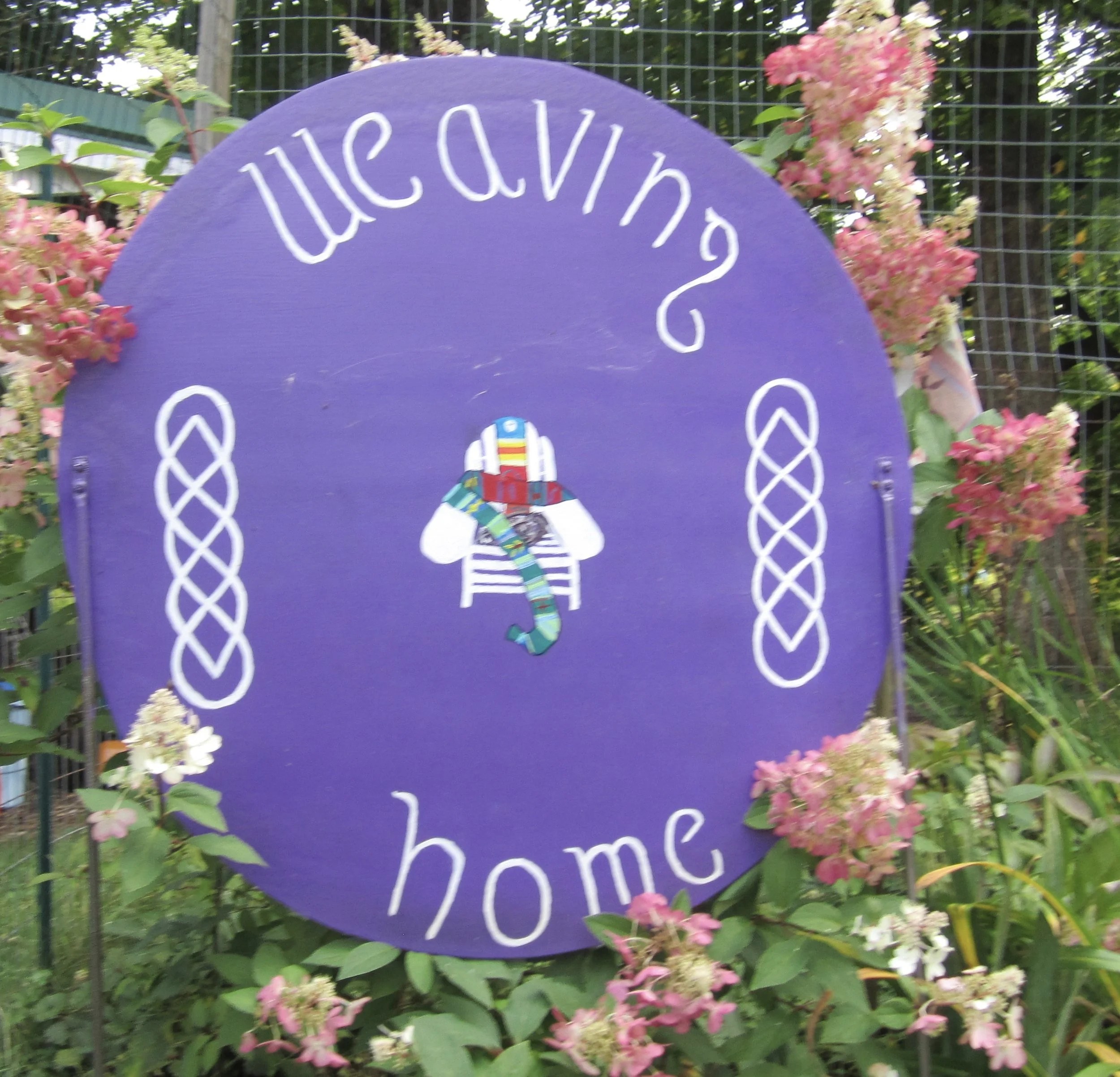 Weaving Home: Nurturing spiritual awareness through contemplative, creative and compassionate living.