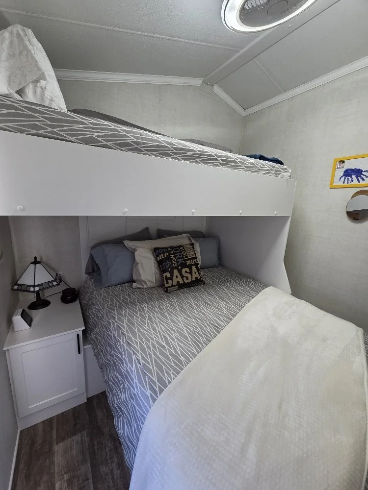 28 bedroom.jpg