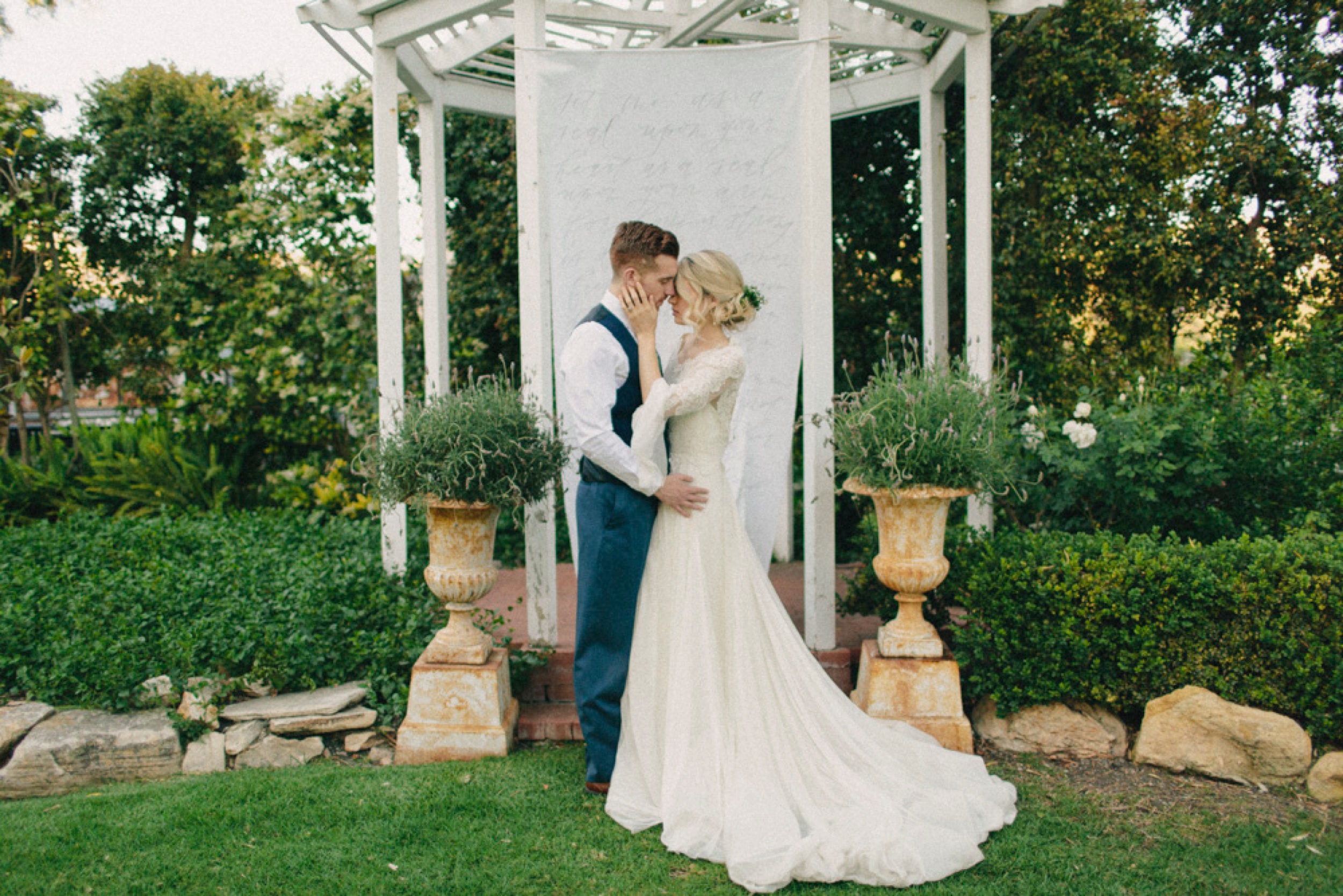 Ethereal Garden Inspired Wedding , Linden Clover Photography_0043.jpg