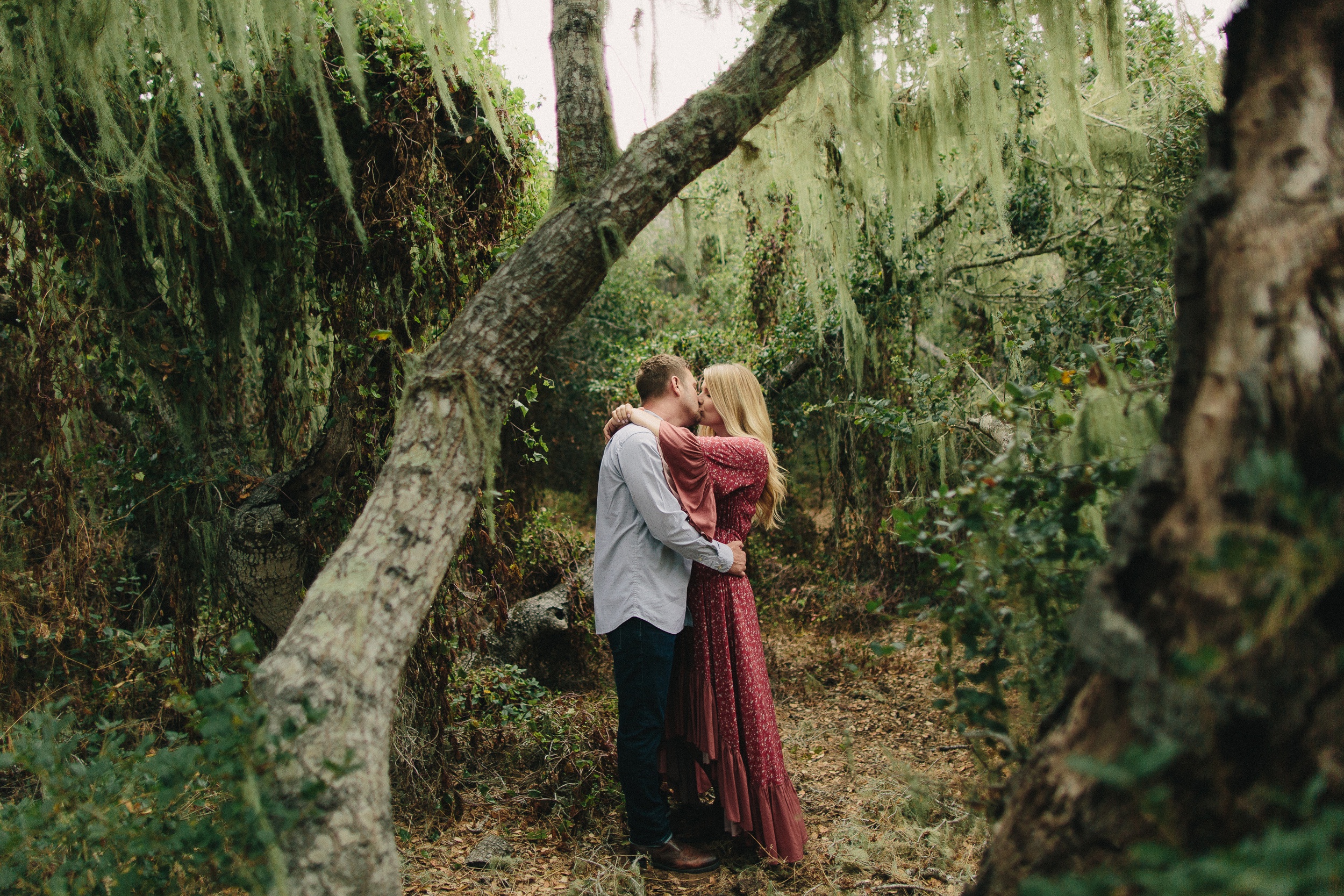 Woodsy Engagement Session, Linden Clover Photography_0020.jpg