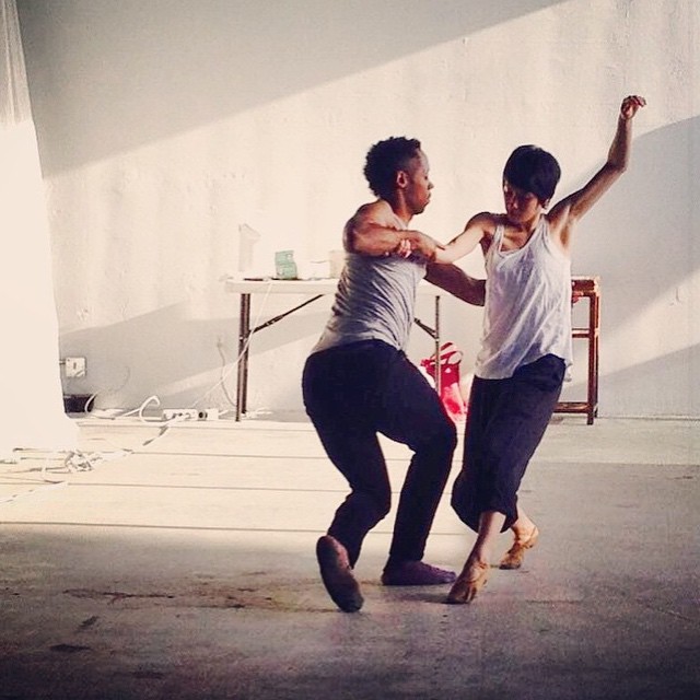 Get your tickets for A Walk Through Time!!! Link in profile :)
✨✨✨💃🎻🎺🎷🎸🎶✨✨✨
Repost of Ayana Yonesaka and ArVejon Jones rehearsing for Suite J-Town. Photo by Celi Tamayo-Lee @celerytomatopea #suitejtown #dance #resilience #partners #choreography