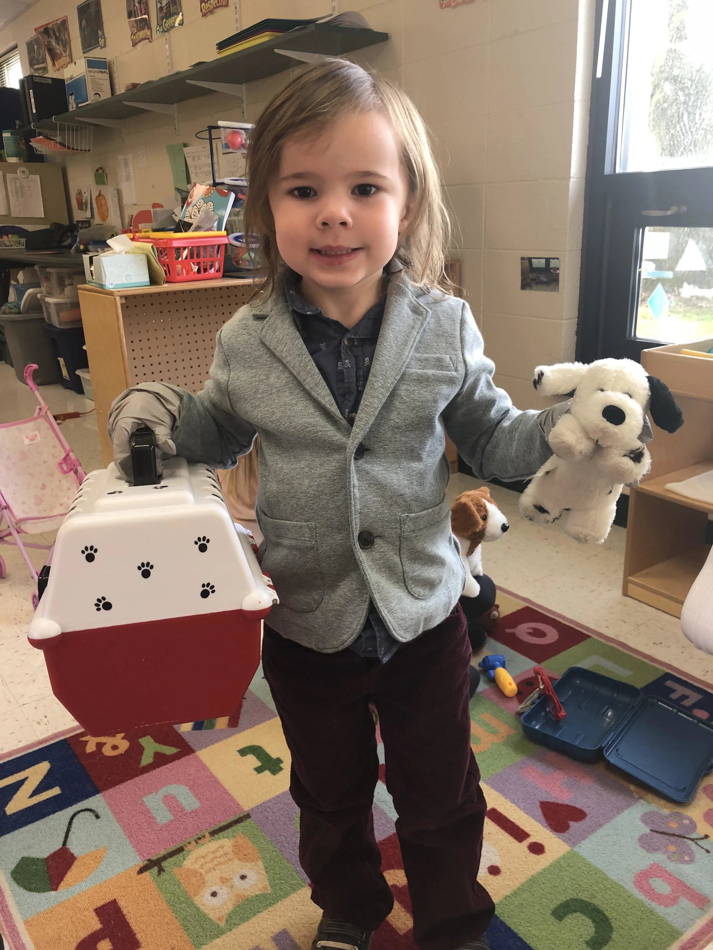 playing in the vet center