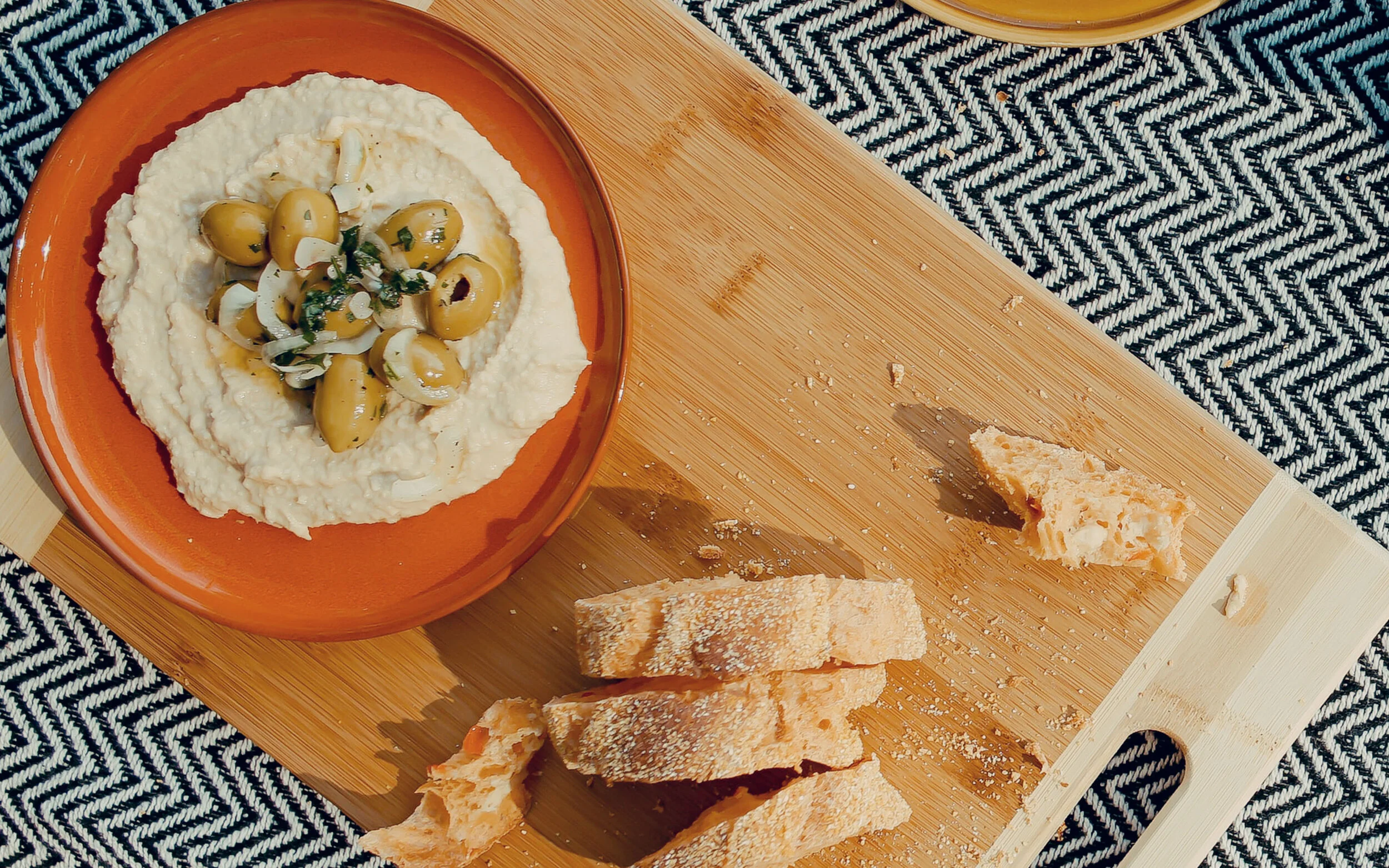 NEW_Hummus.jpg