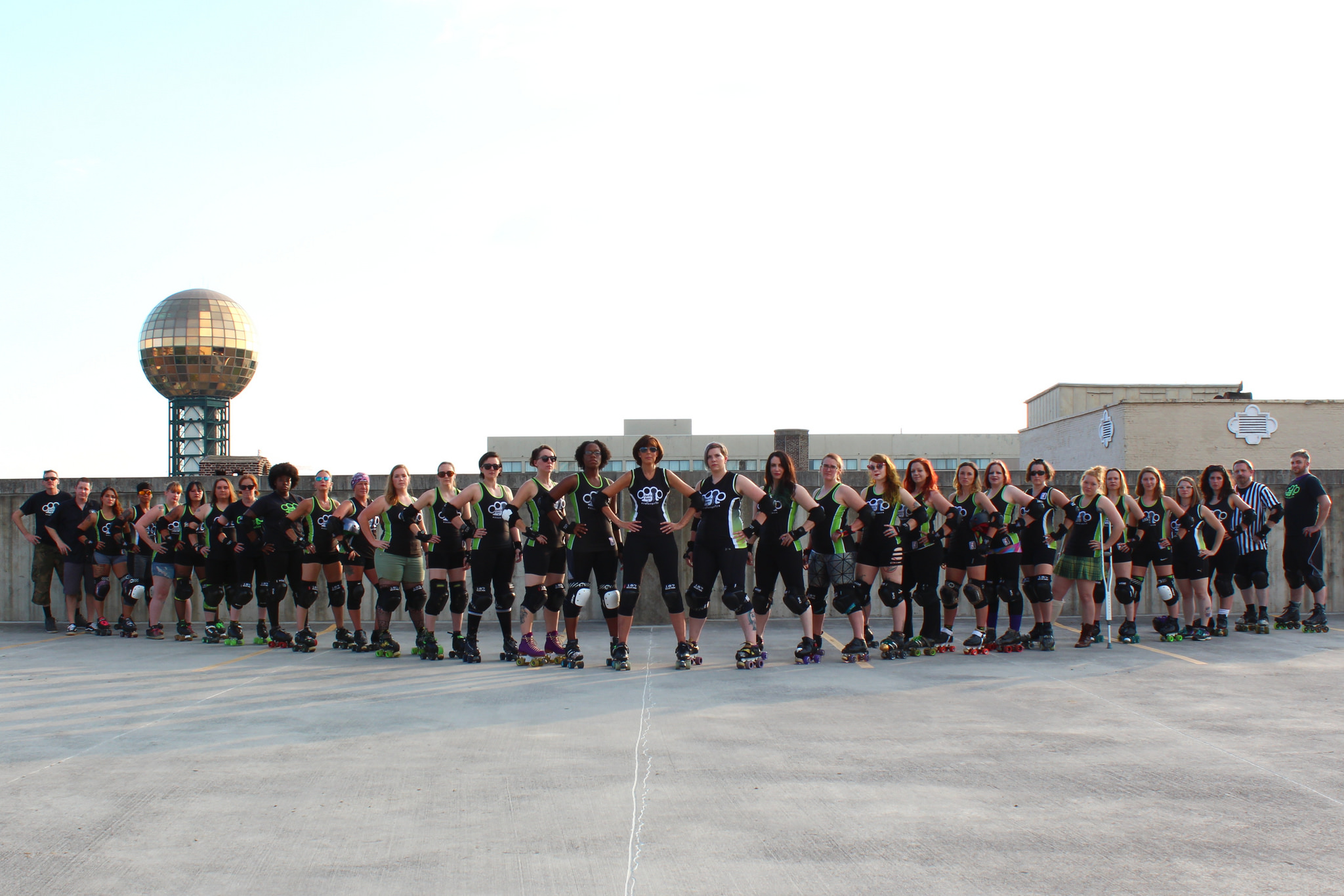 Your 2017 HKRG skaters, coaches, and refs. Photo by: Rebecca Sword 
