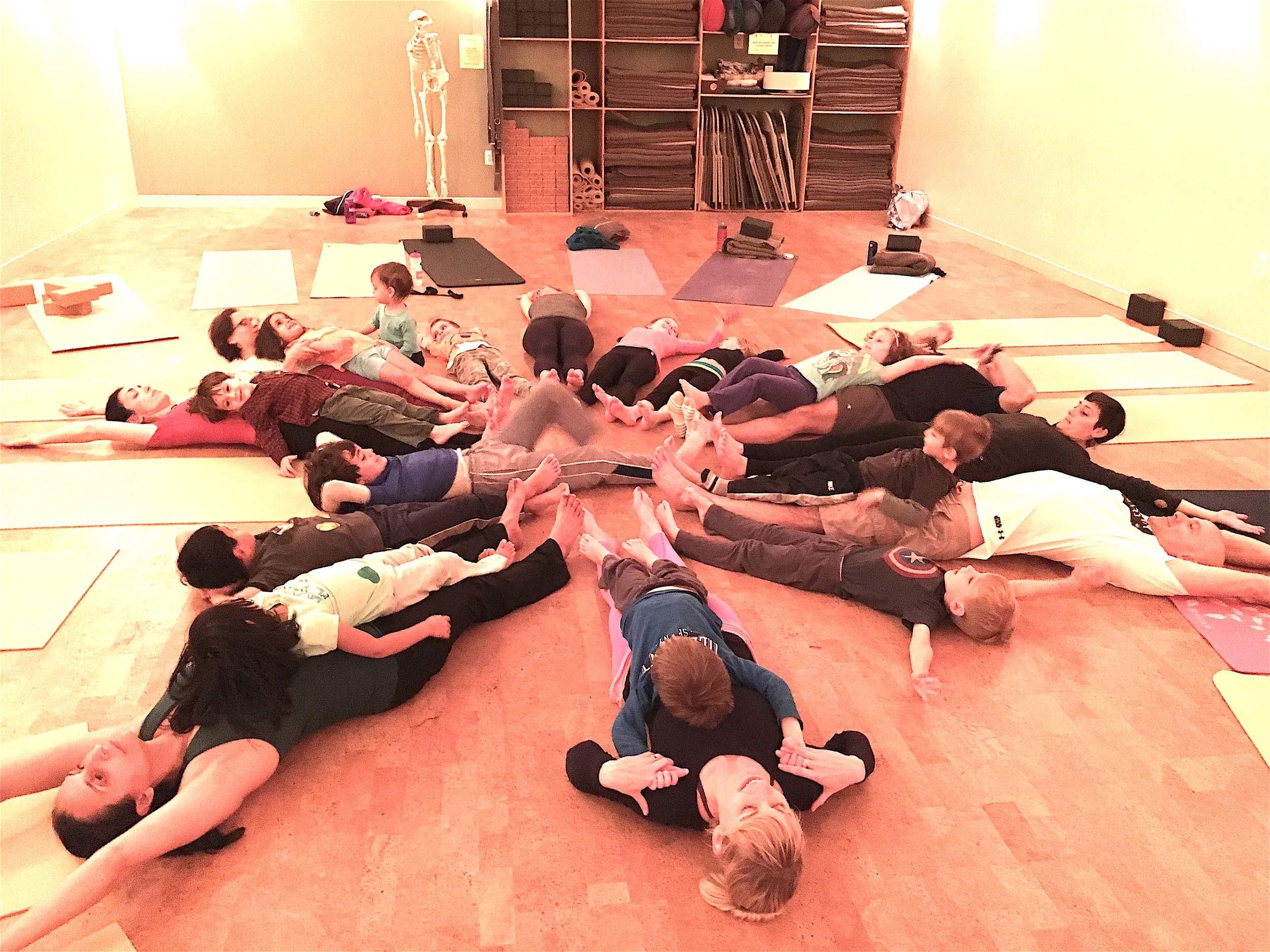 Saturday Family Yoga Fun (Arlington)