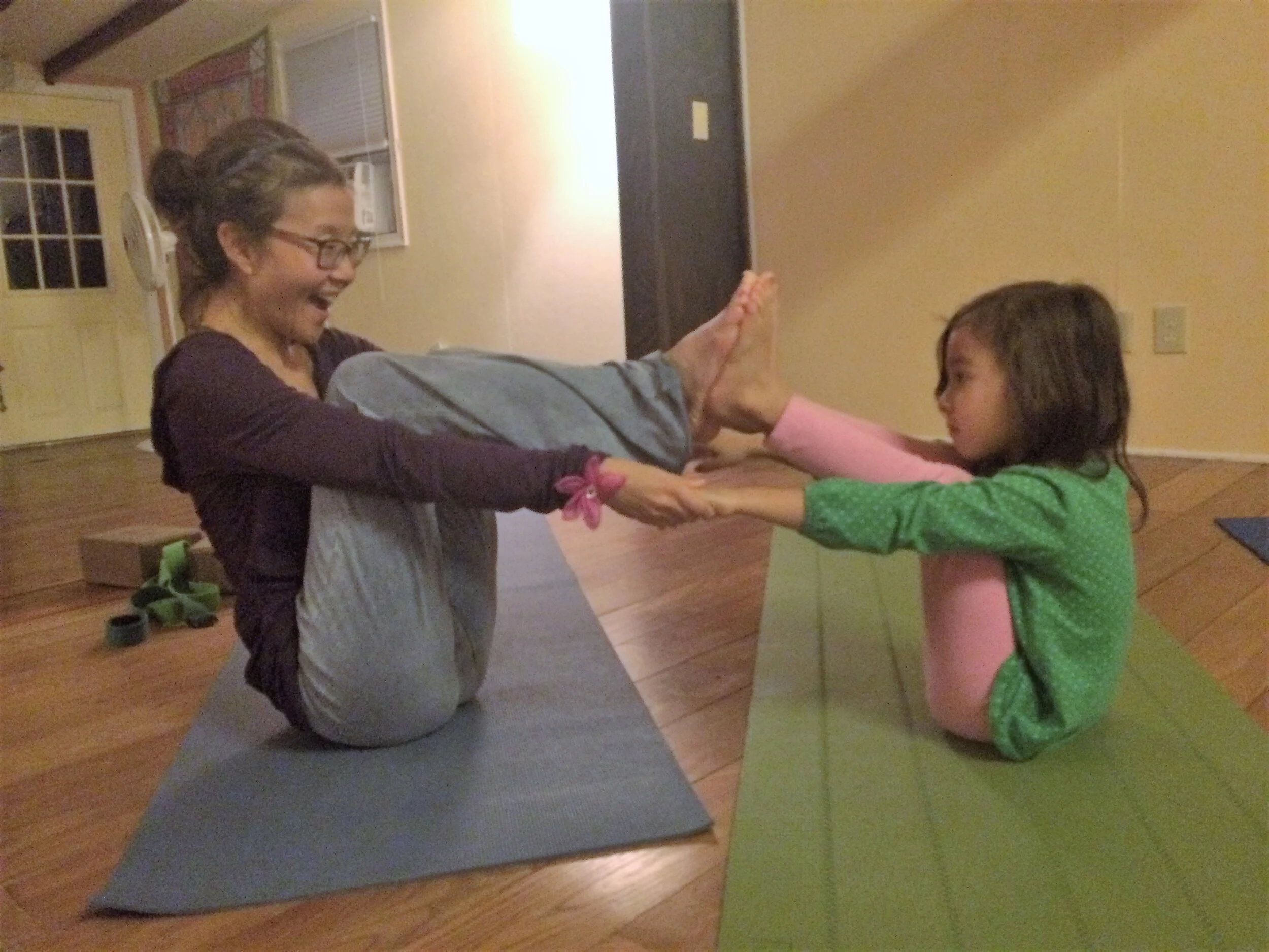 Building Resilient Families: Yoga and Mindfulness for Emotional Health in the Elementary Years on Zoom