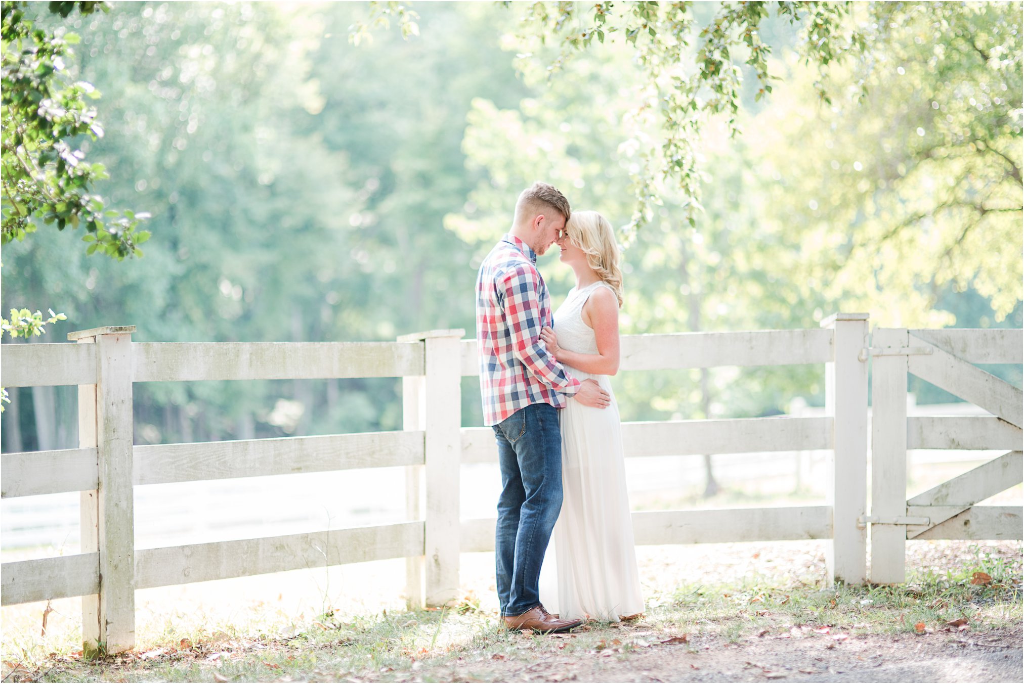 Roslyn Farm Engagement_0146.jpg