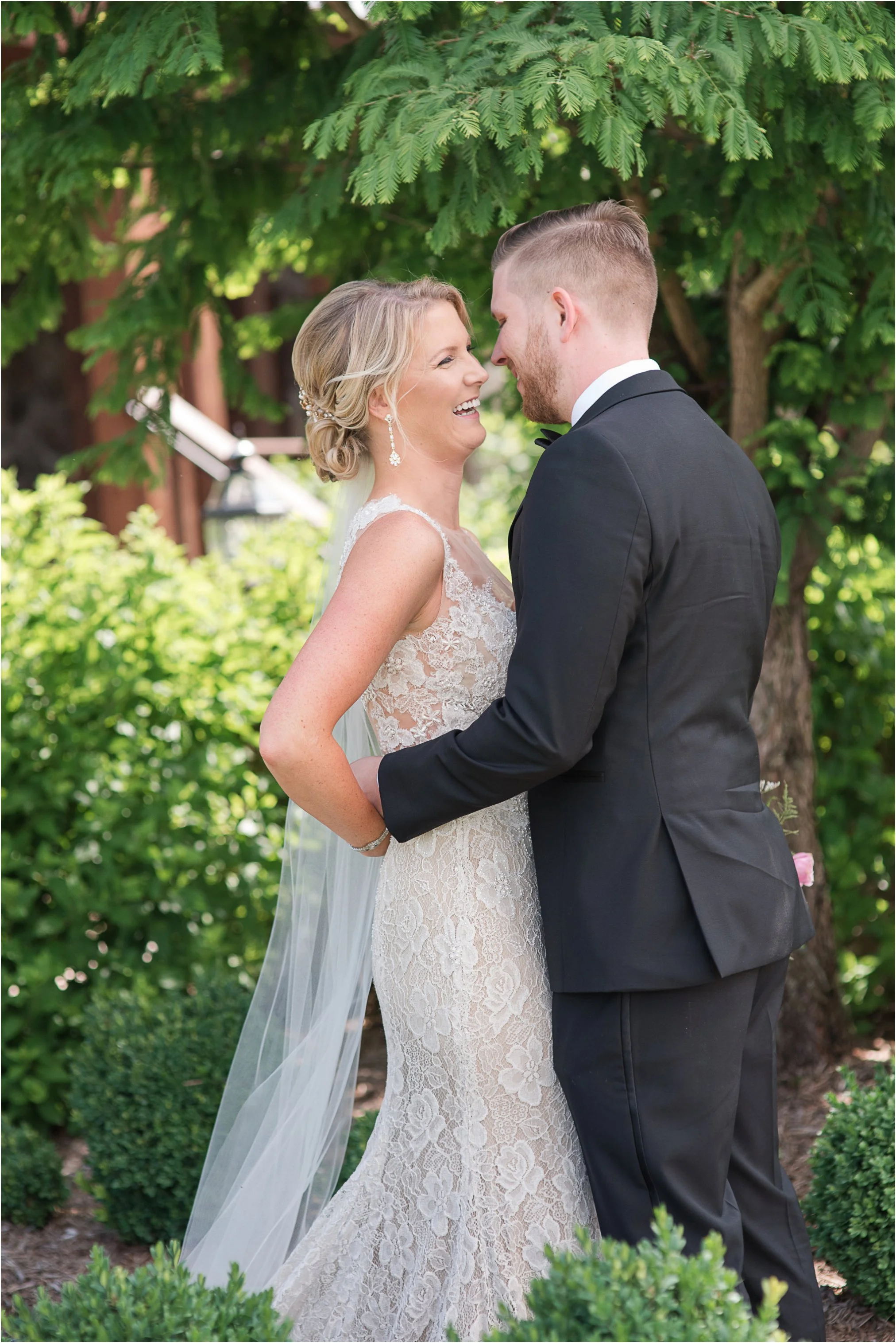 House-Mountain-Inn-Wedding_0211.jpg