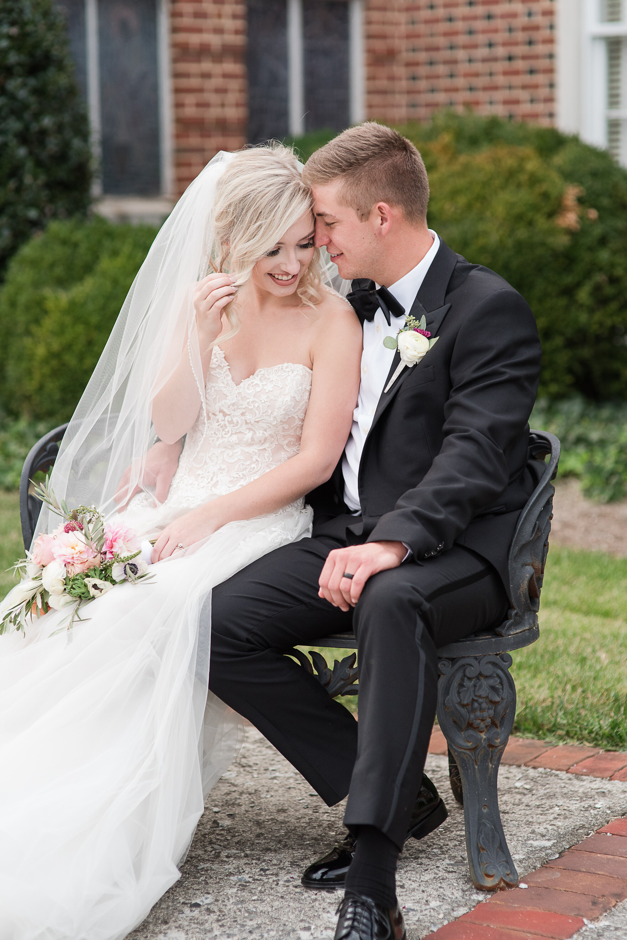 Lynchburg-Wedding-Photographer-1-3.jpg