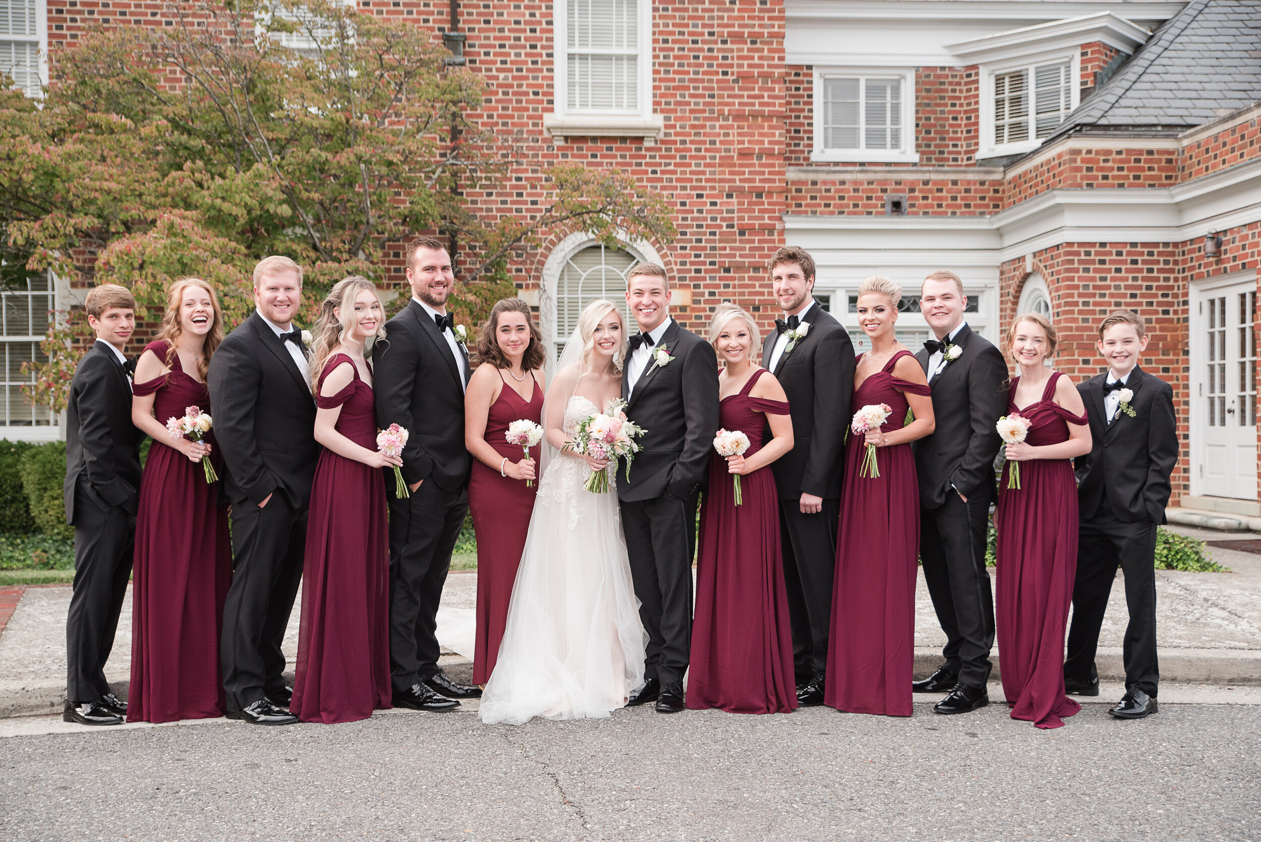 Lynchburg-Wedding-Photographer-1-49.jpg