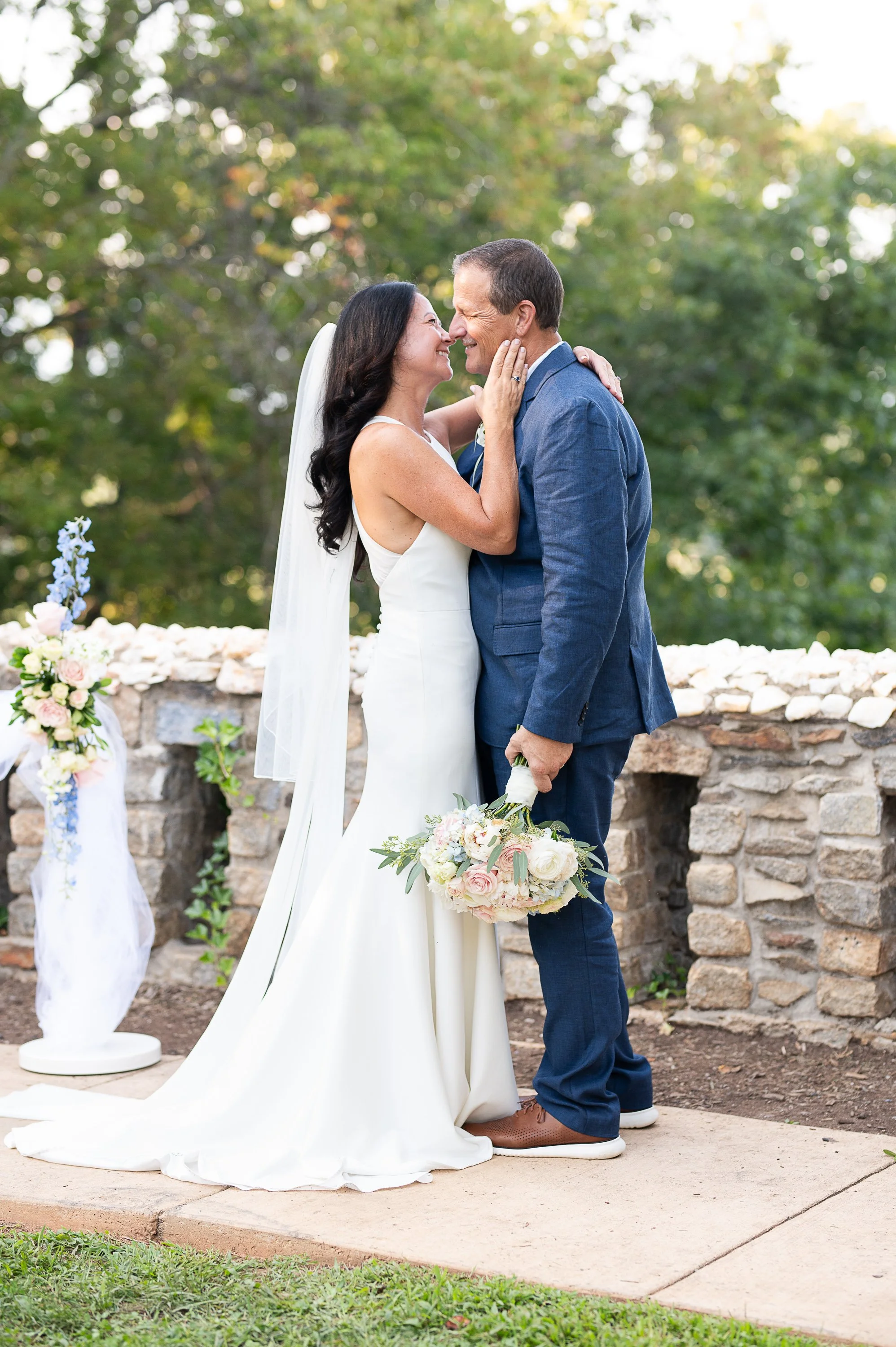 riverside-park-wedding-karin-nicole-photography-1.jpg