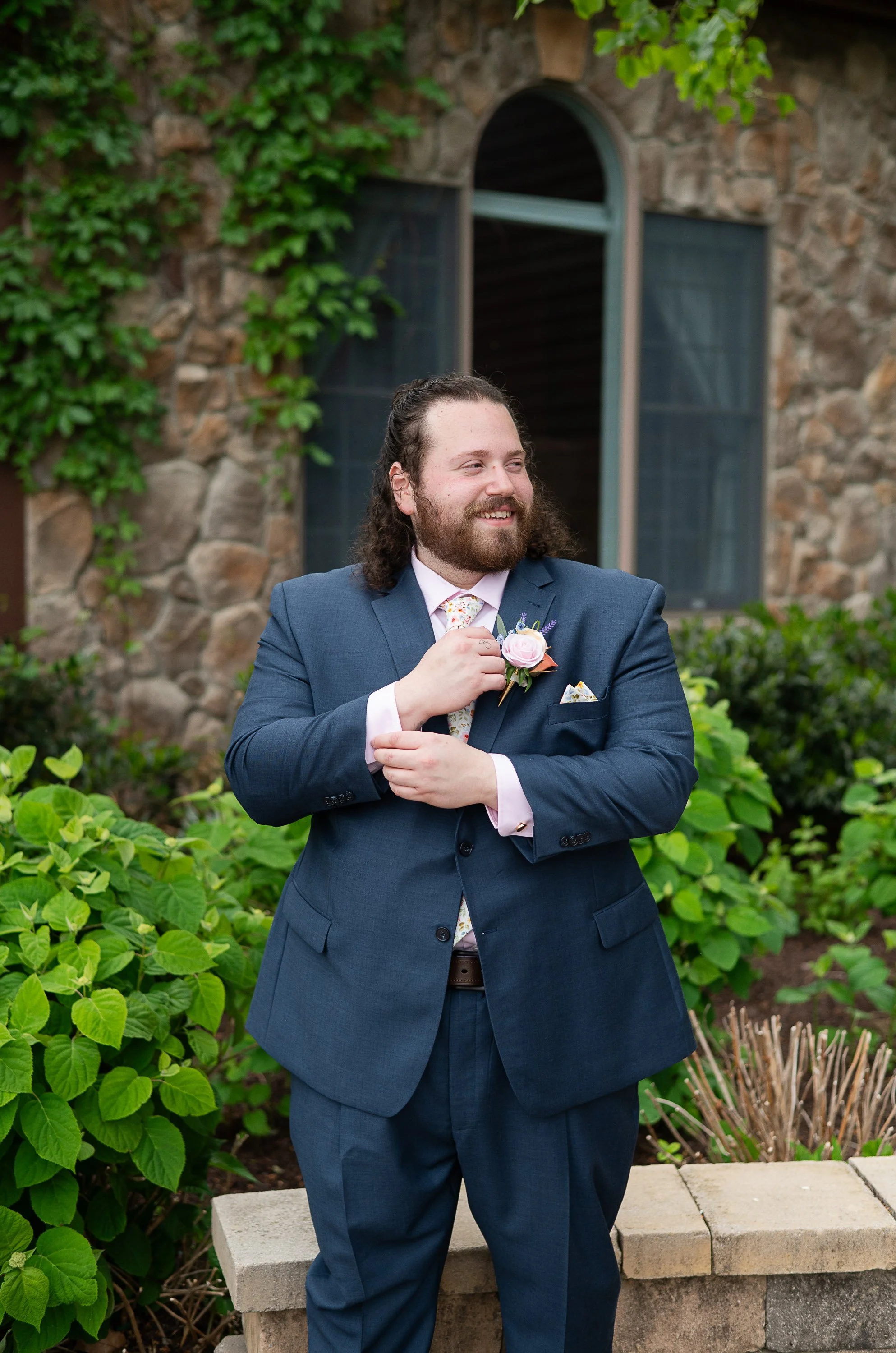 house-mountain-inn-wedding-karin-nicole-photography-1-23.jpg