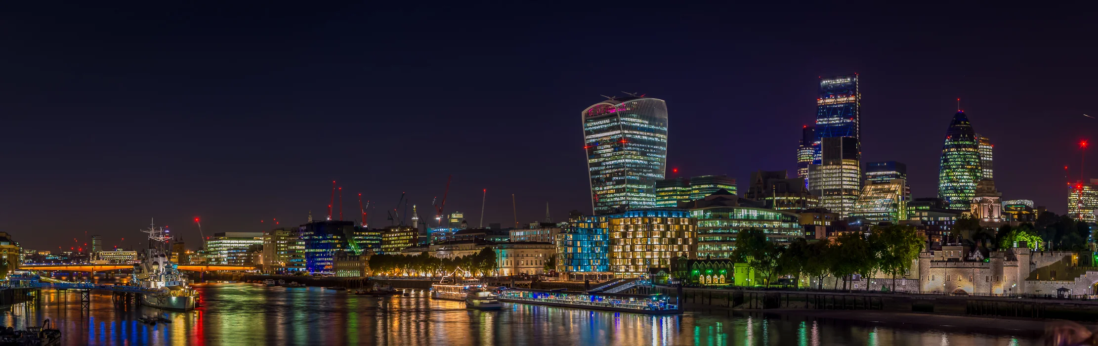 MHS Belfast & River Thames