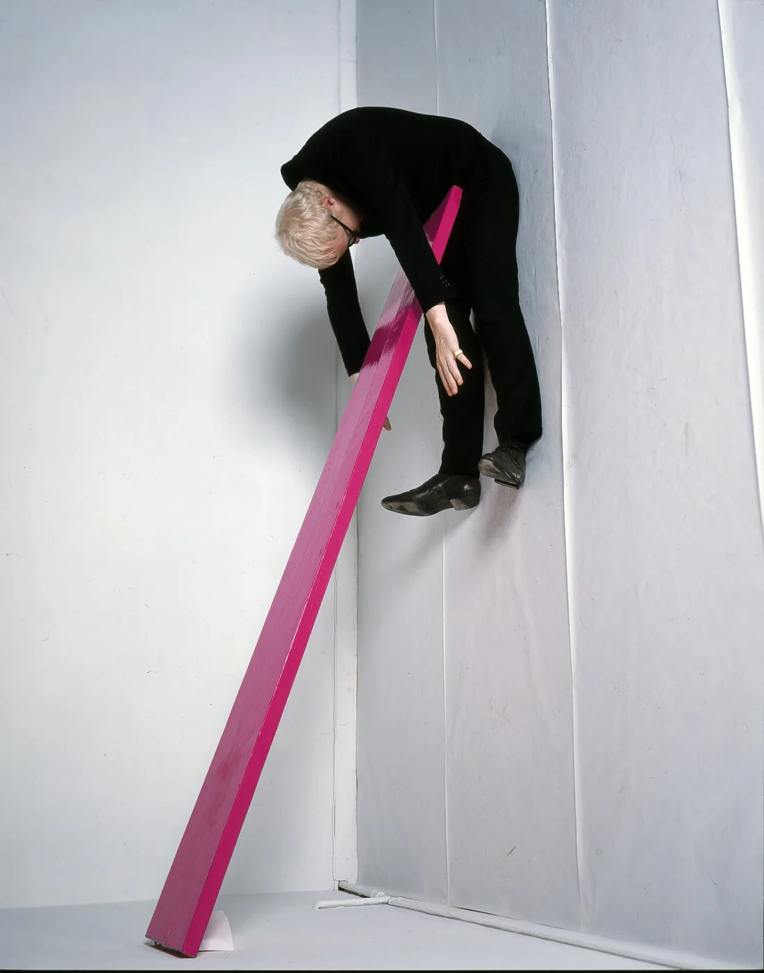 33_plank2hotpink.jpg