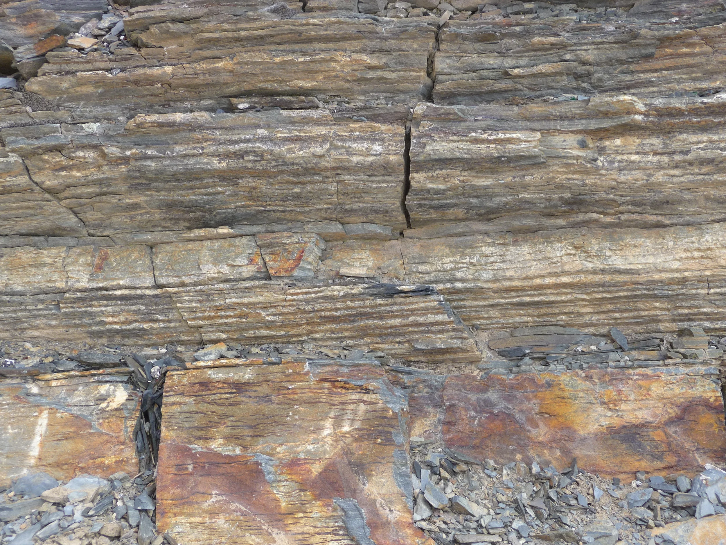 SedimentRhythmite-CottonWoodCynUT.JPG