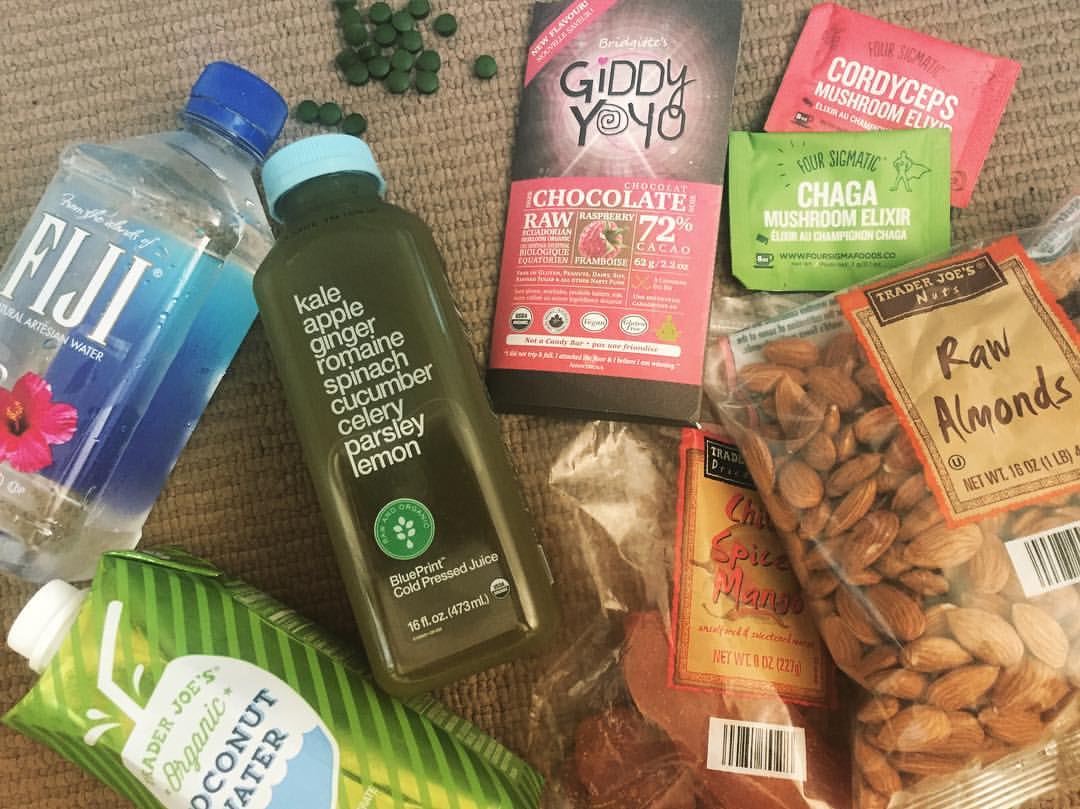 Travelling Healthy: My Go To Snacks