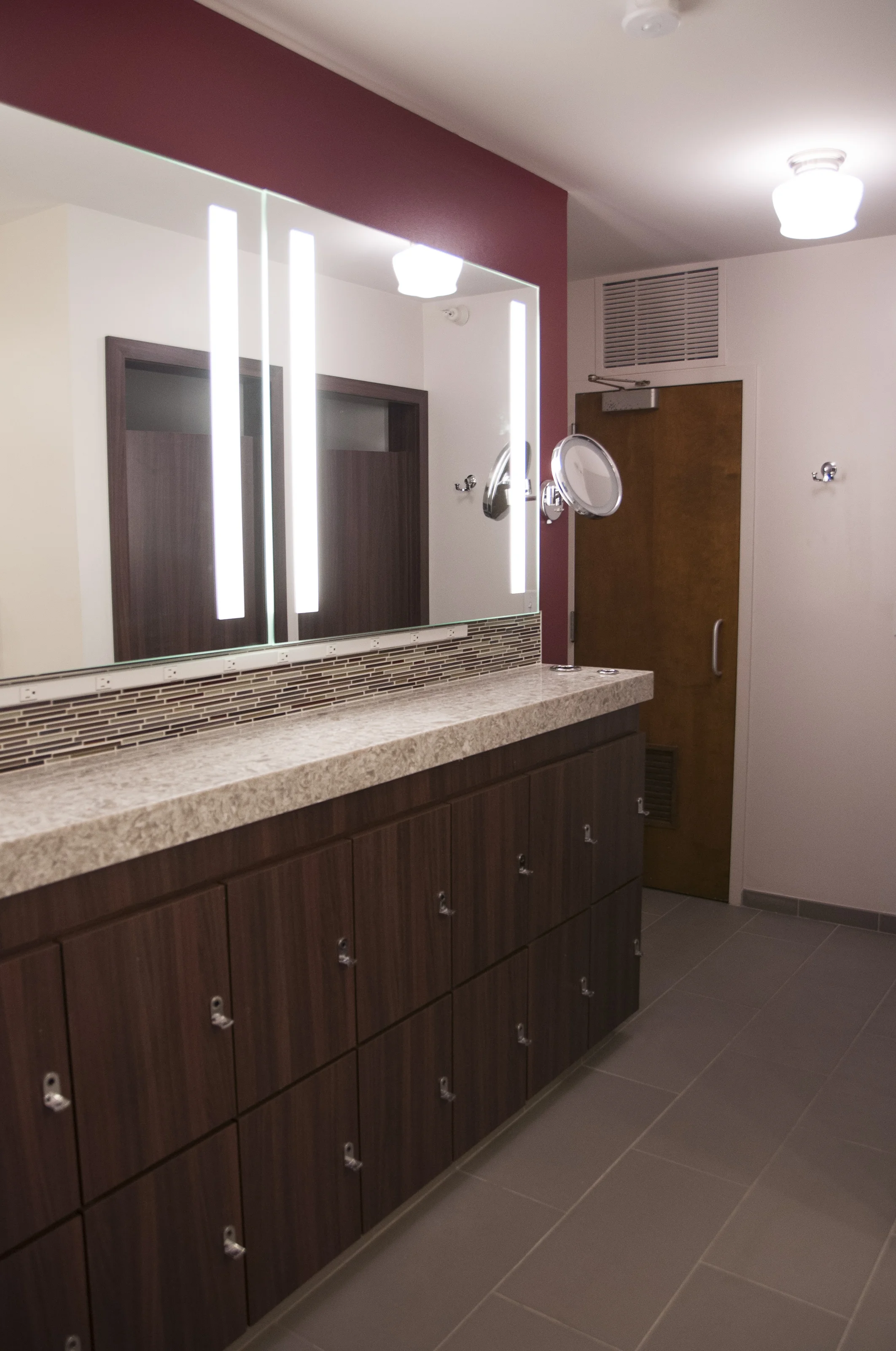 Interiors_AlphaPhi_Bathroom-23.jpg