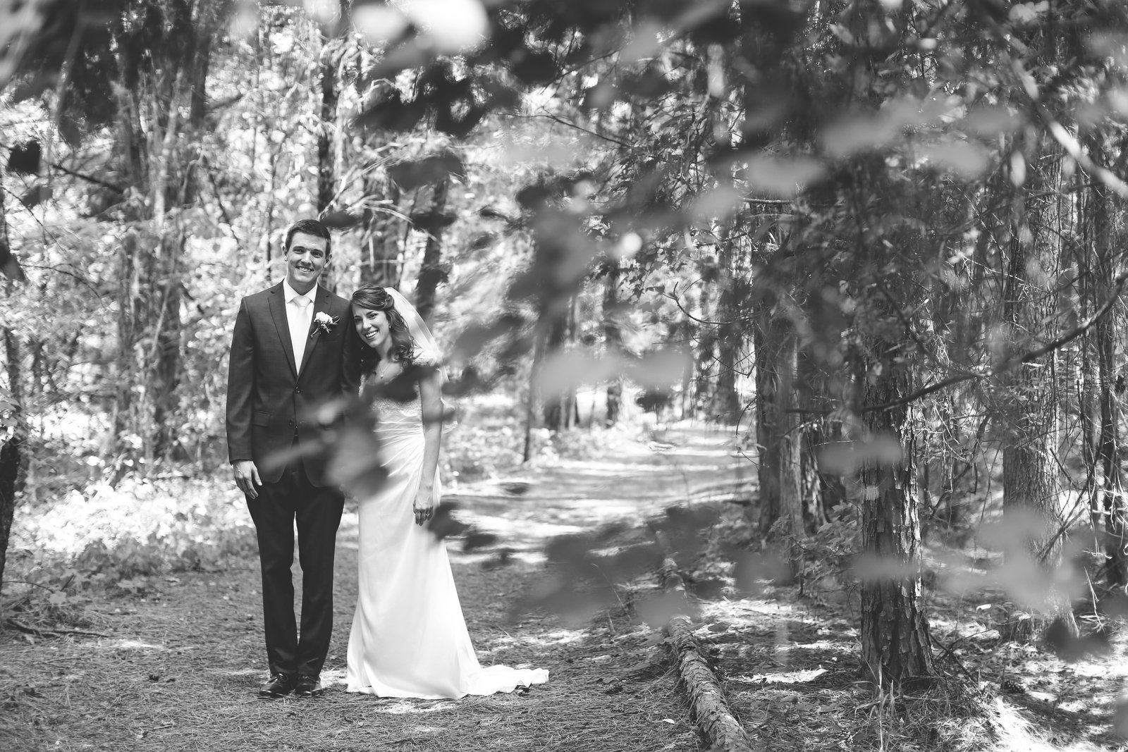 AaronHanna-weddingparty-1-36.jpg