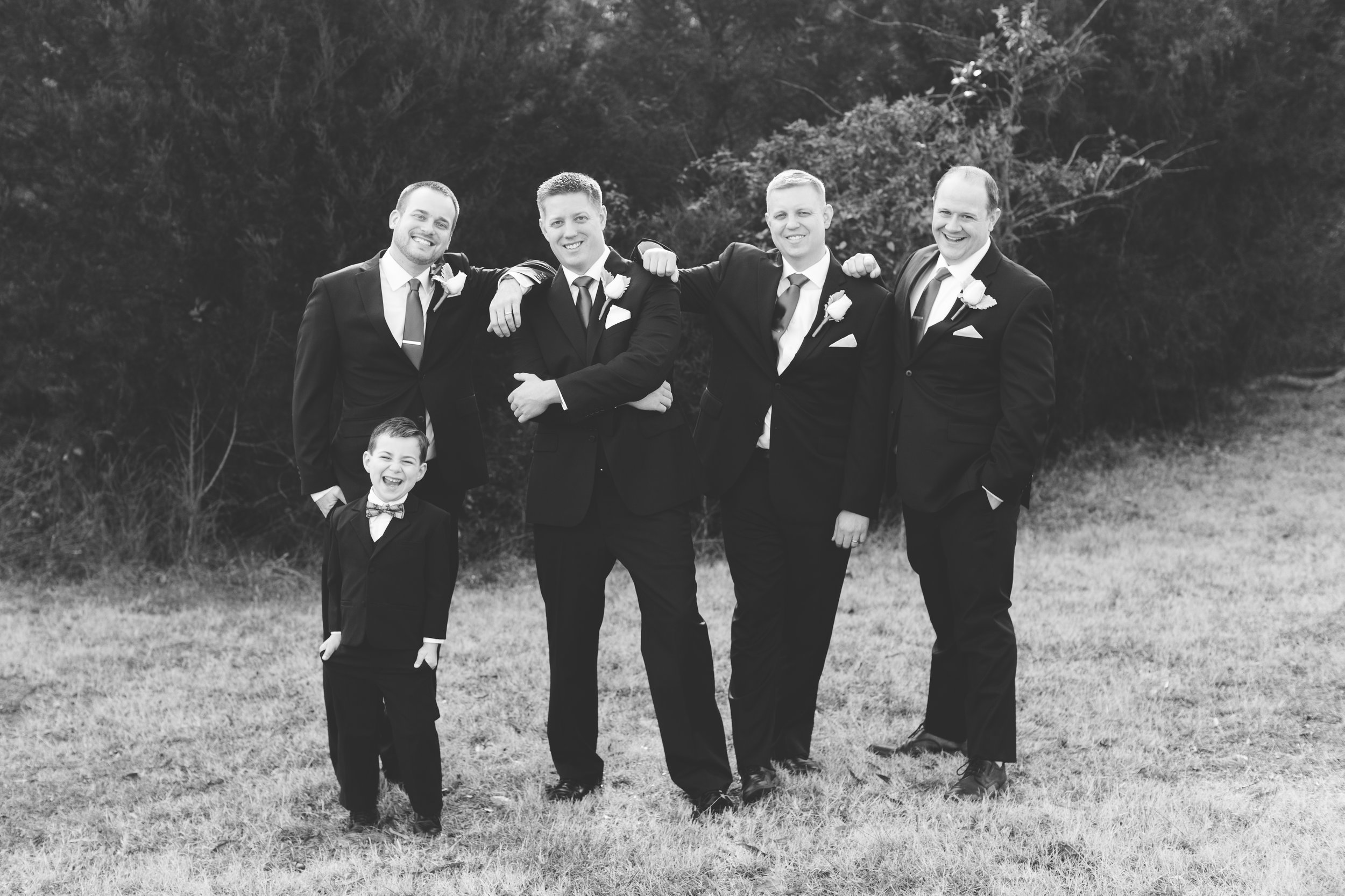 Groomsmen Poses