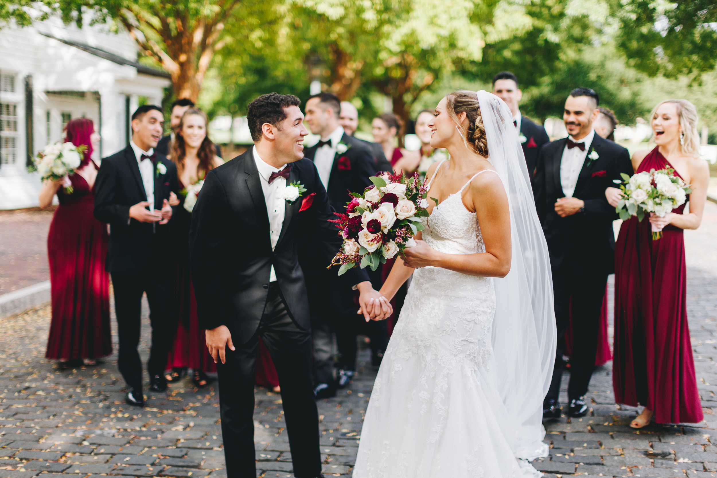 fun wedding party portraits