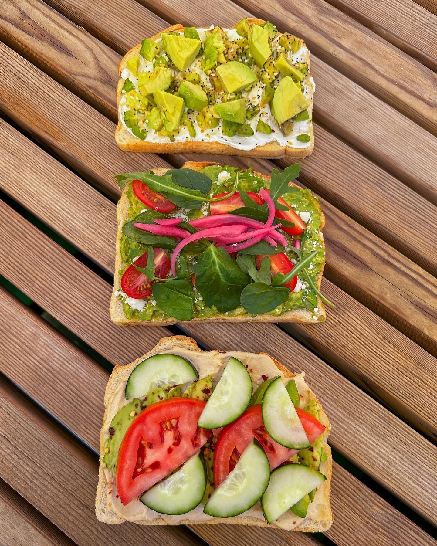 Discover a meatless marvel at Fresh Kitchen! 🌱 From quinoa salads to avocado toast, tuna wraps, and more, we&rsquo;ve got diverse options for an easy and delicious meatless Friday feast. #meatlessfriday #freshkitchen