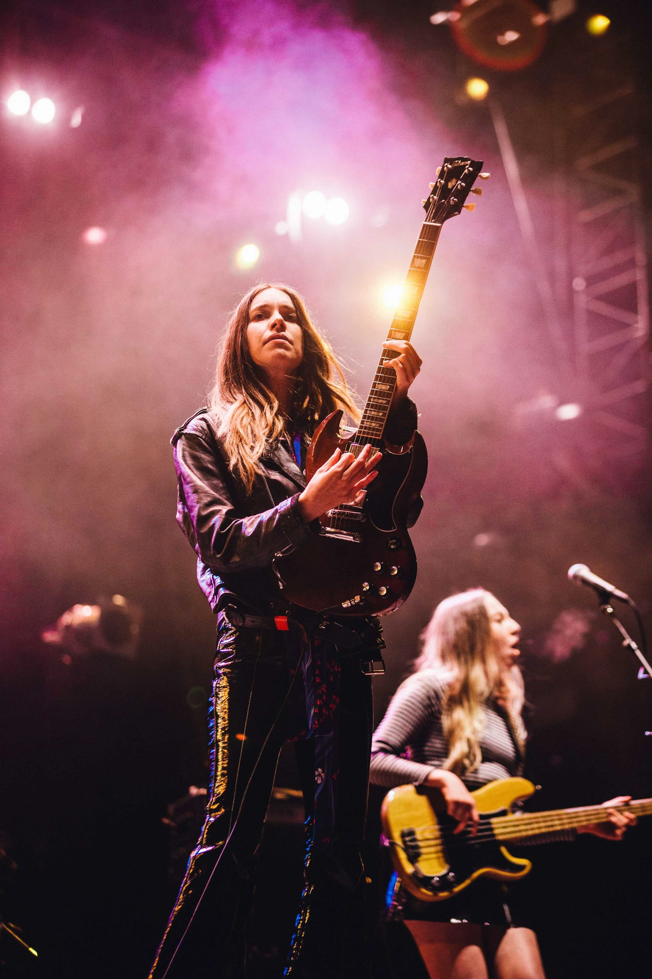 Haim-Friday-SITG2017-photo-by-StillsInTime-15.jpg