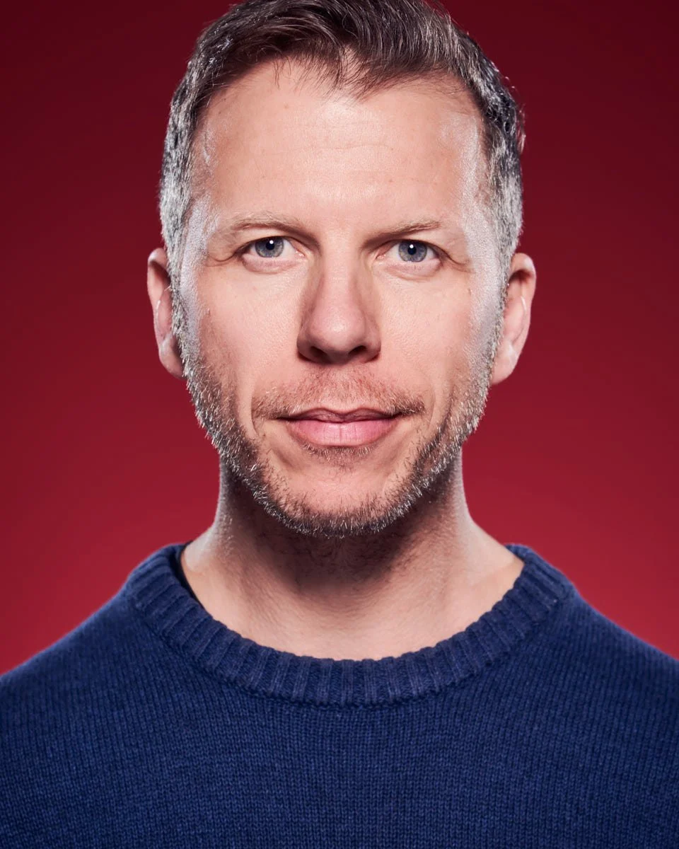 Aaron Portrait Red_01.jpg