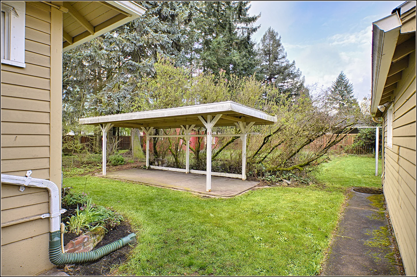 9_6701 SE 52nd Ave copy.jpg