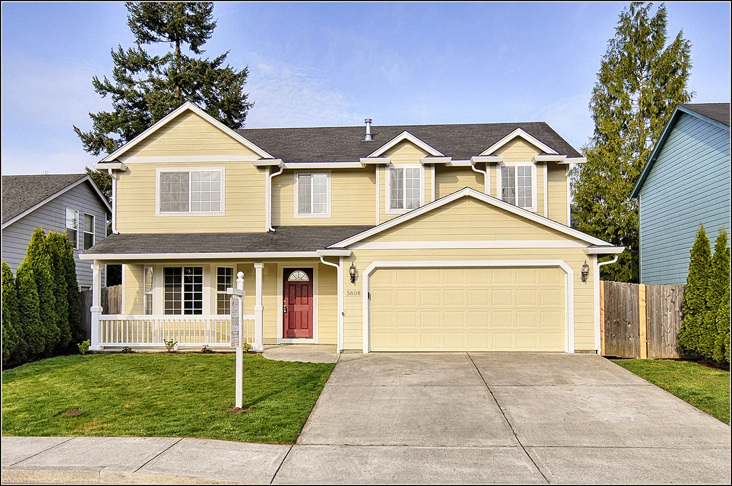 1_ 5608 NE 42nd Ave Vancouver copy.jpg
