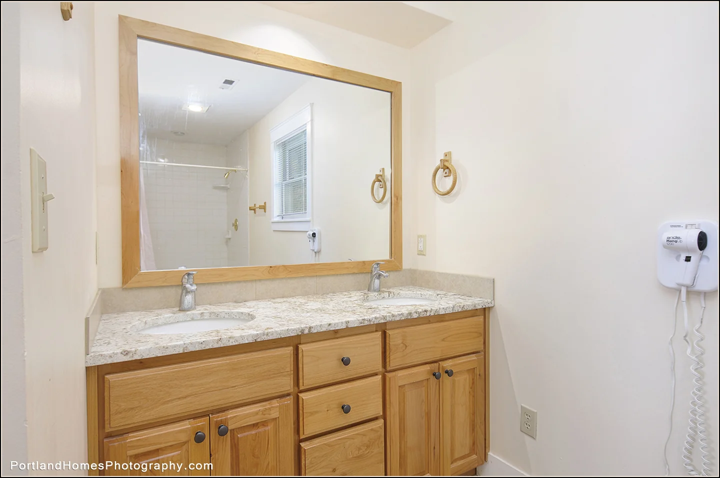 24_David K Homes 27705 STAMPED NE 10th Ave, Ridgefield copy.jpg