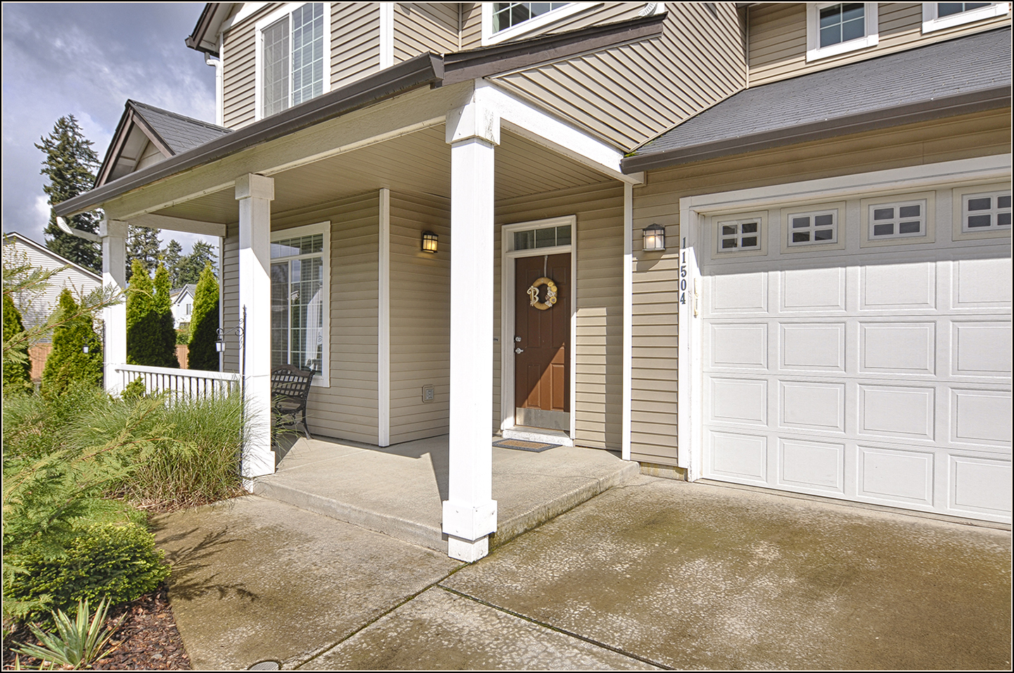 2_11504 NE 104TH ST copy.jpg