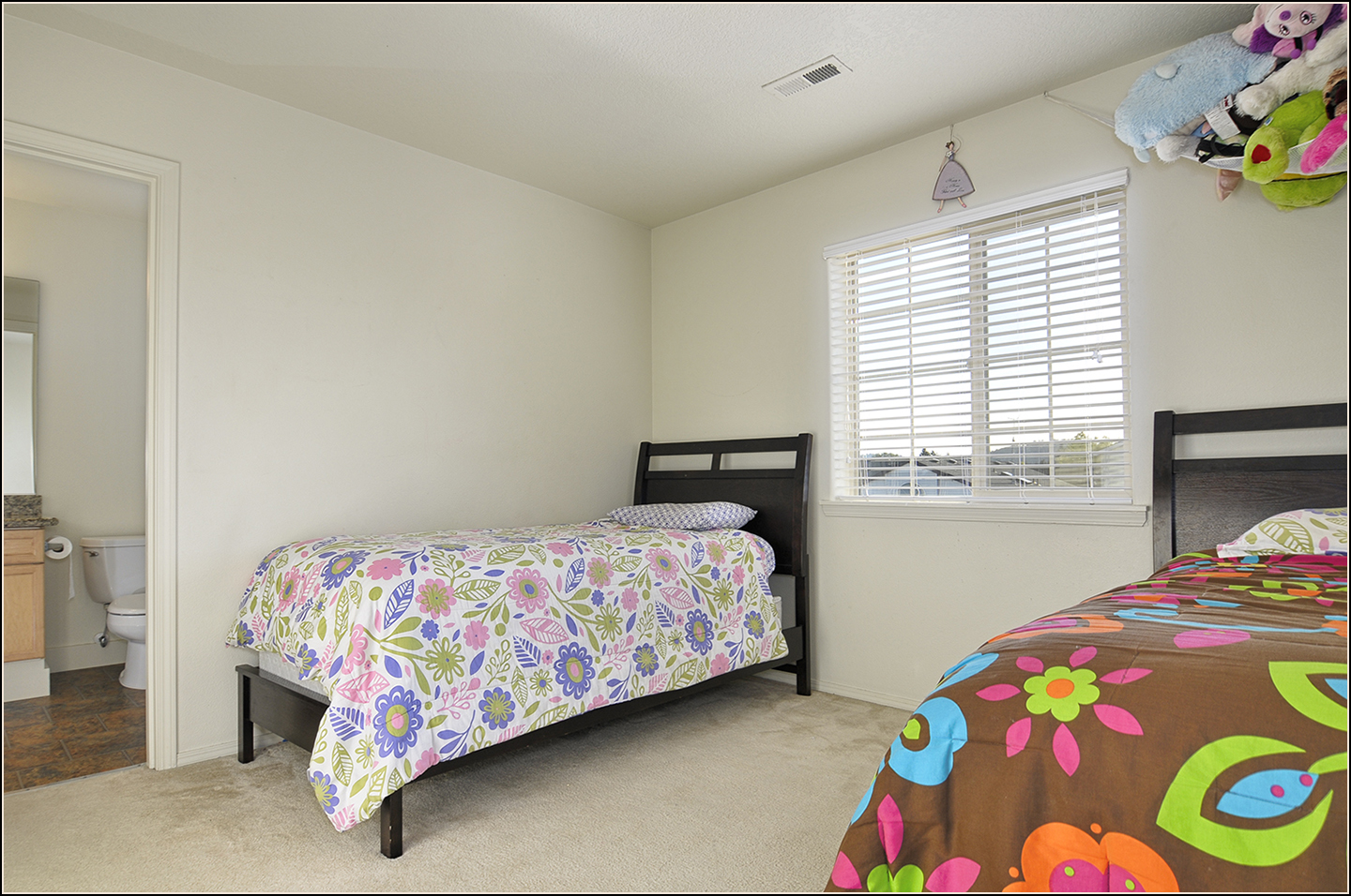13_2056 SE Baker Ln Gresham copy.jpg