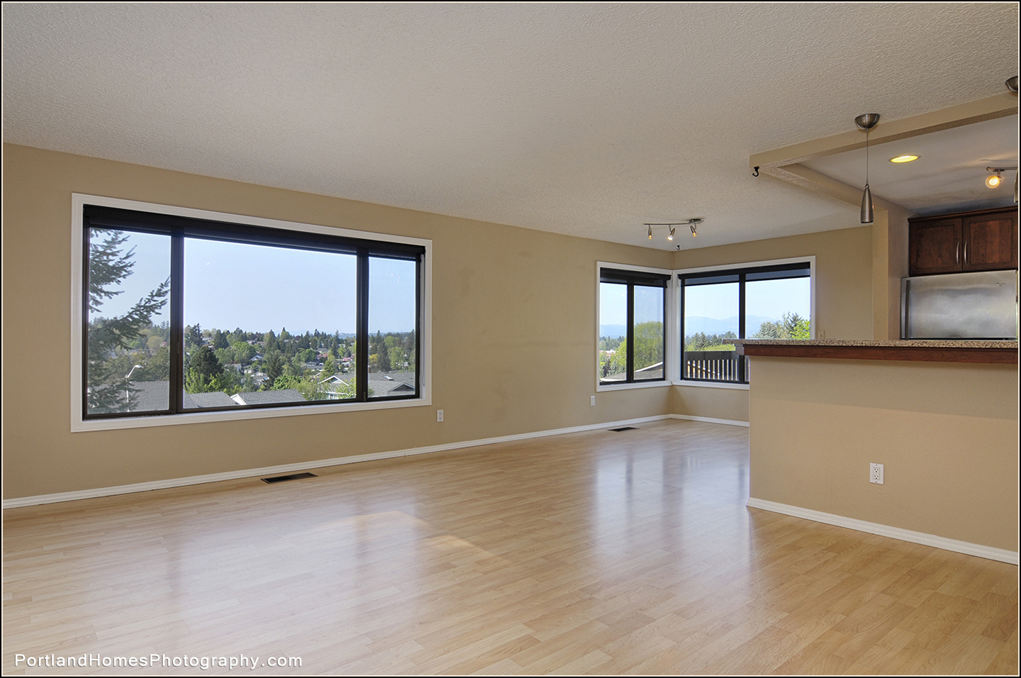 3_730 Blaine Pl Gresham copy.jpg