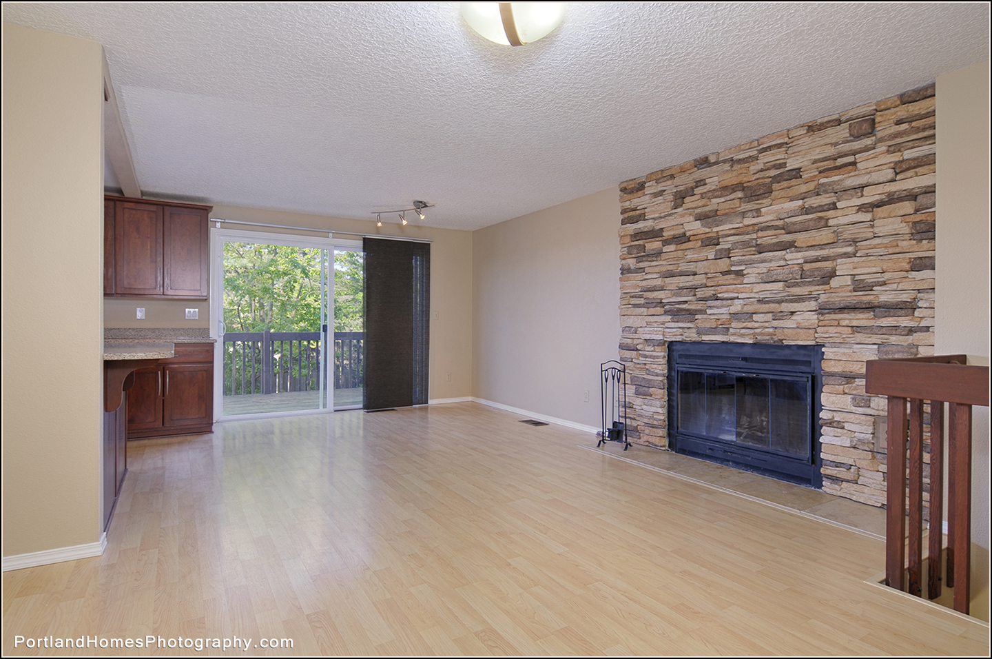 8_730 Blaine Pl Gresham copy.jpg