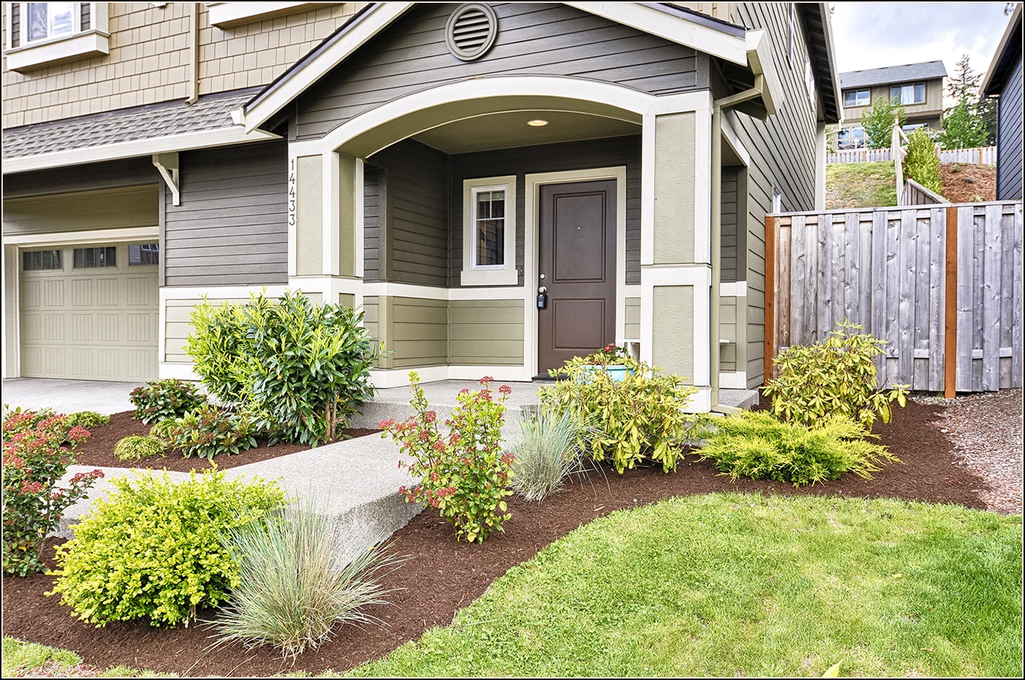 9_14433 SE Vista Heights Happy Valley copy.jpg