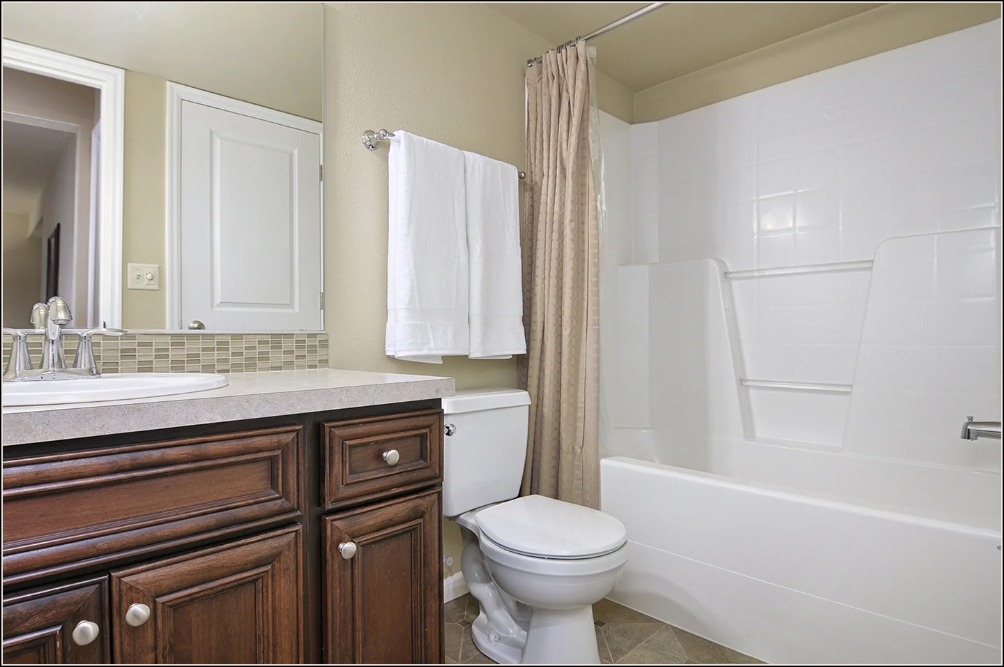 21_14433 SE Vista Heights Happy Valley copy.jpg