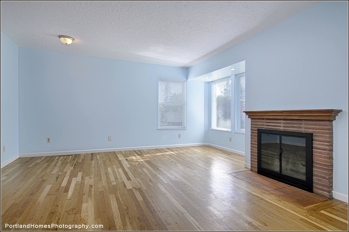 10_4112 SE 102nd Ave copy.jpg