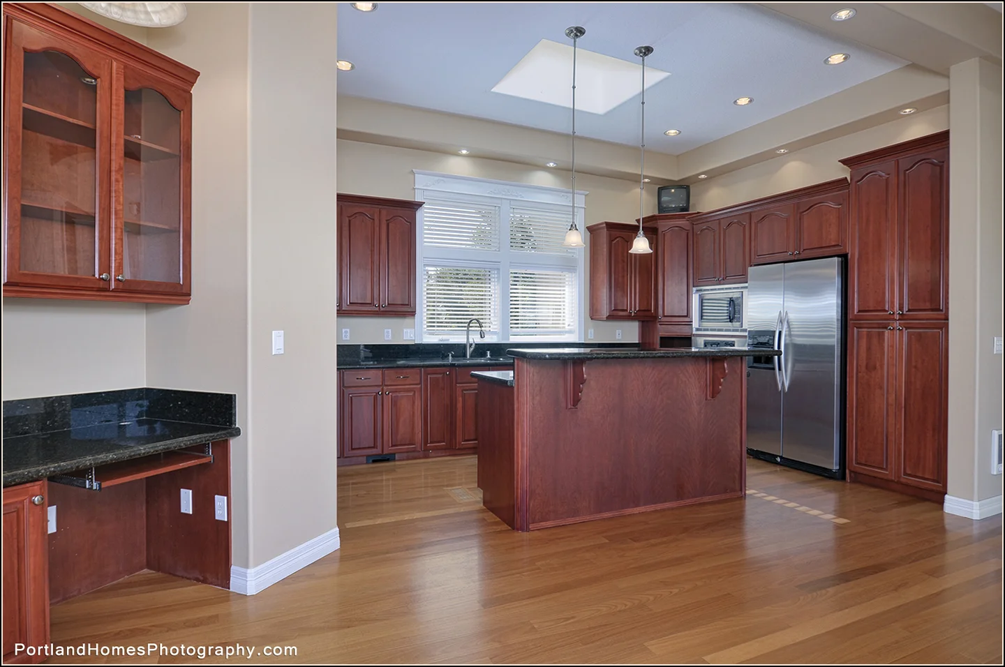 24_ 2620 NE 219th St Ridgefield copy.jpg