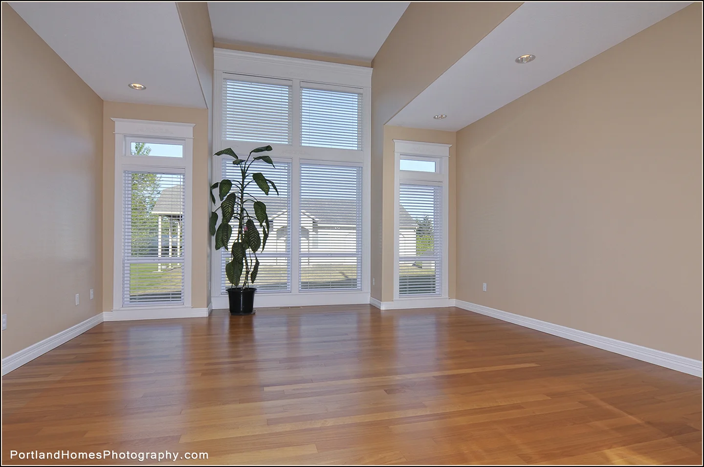 32_ 2620 NE 219th St Ridgefield copy.jpg